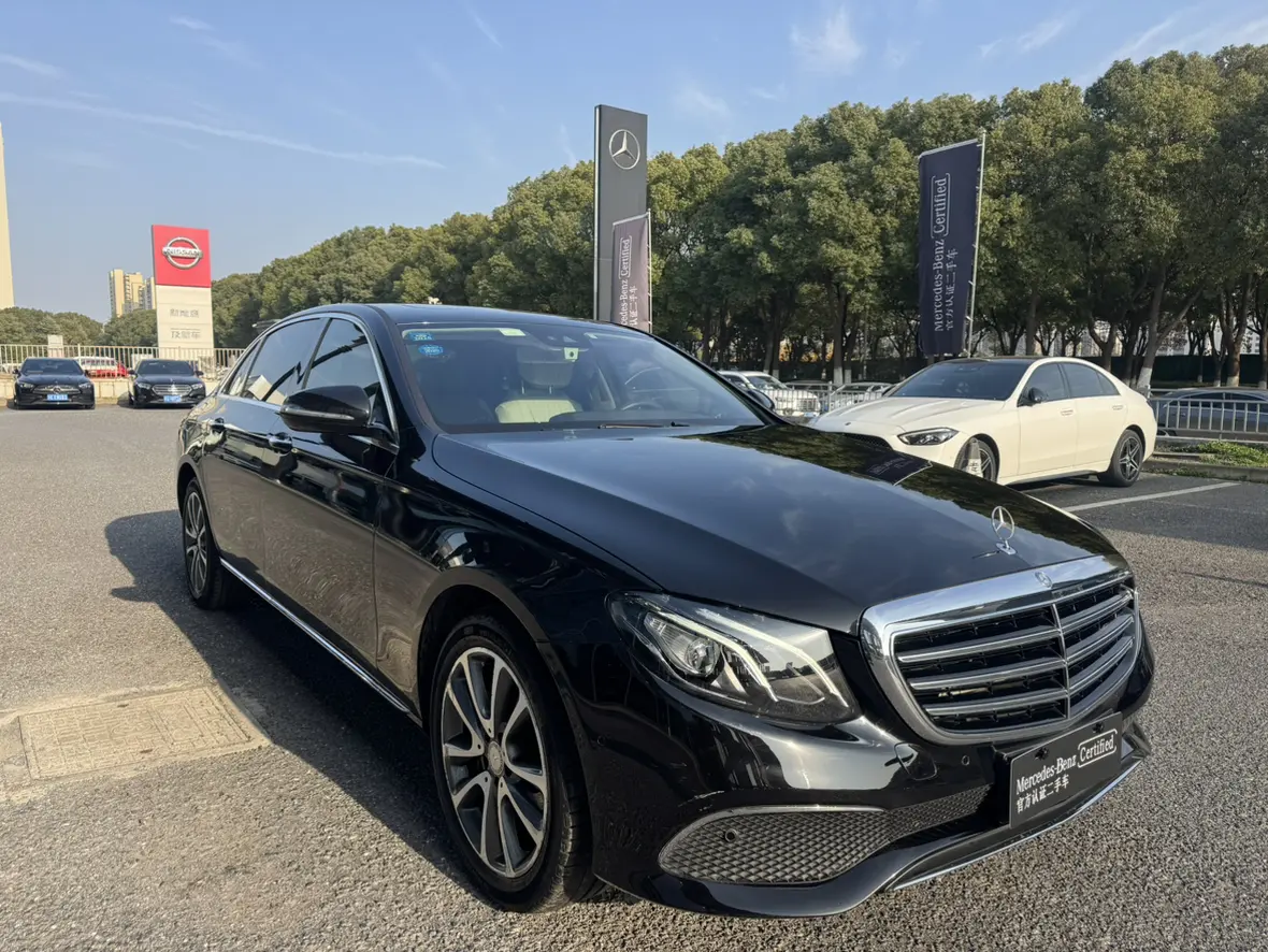 Mercedes-Benz E-Class  из Китая