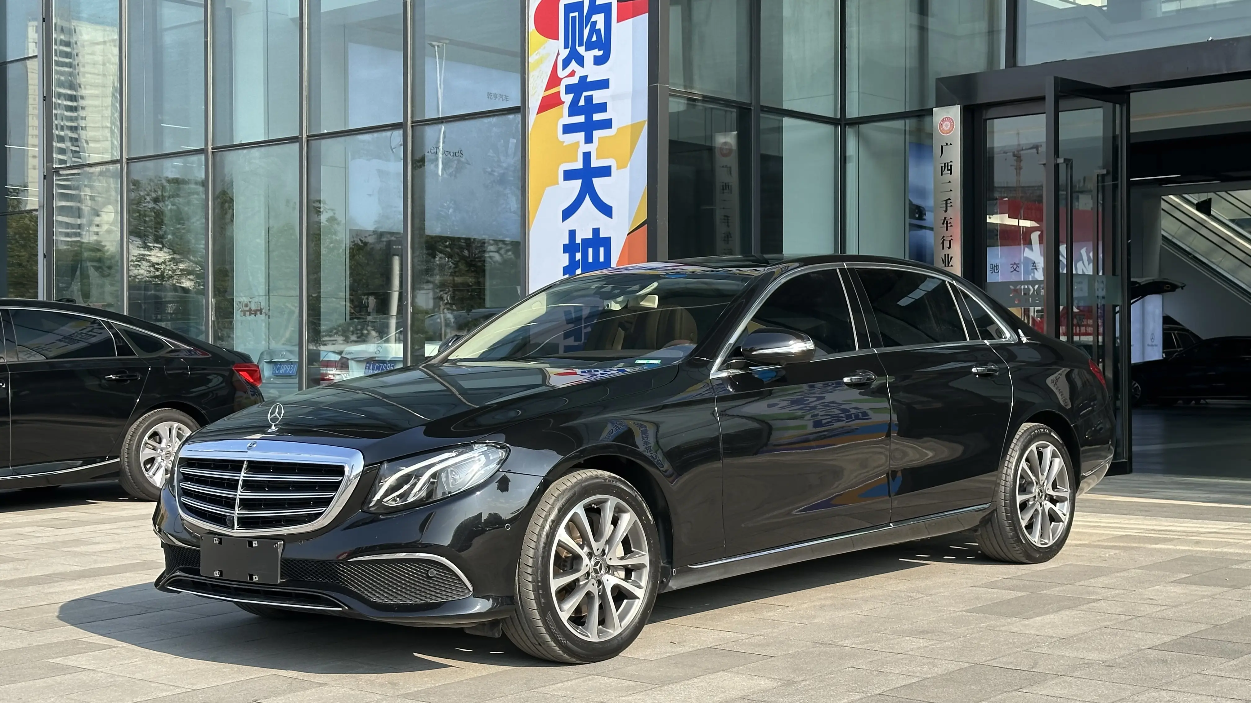 Mercedes-Benz E-Class  из Китая