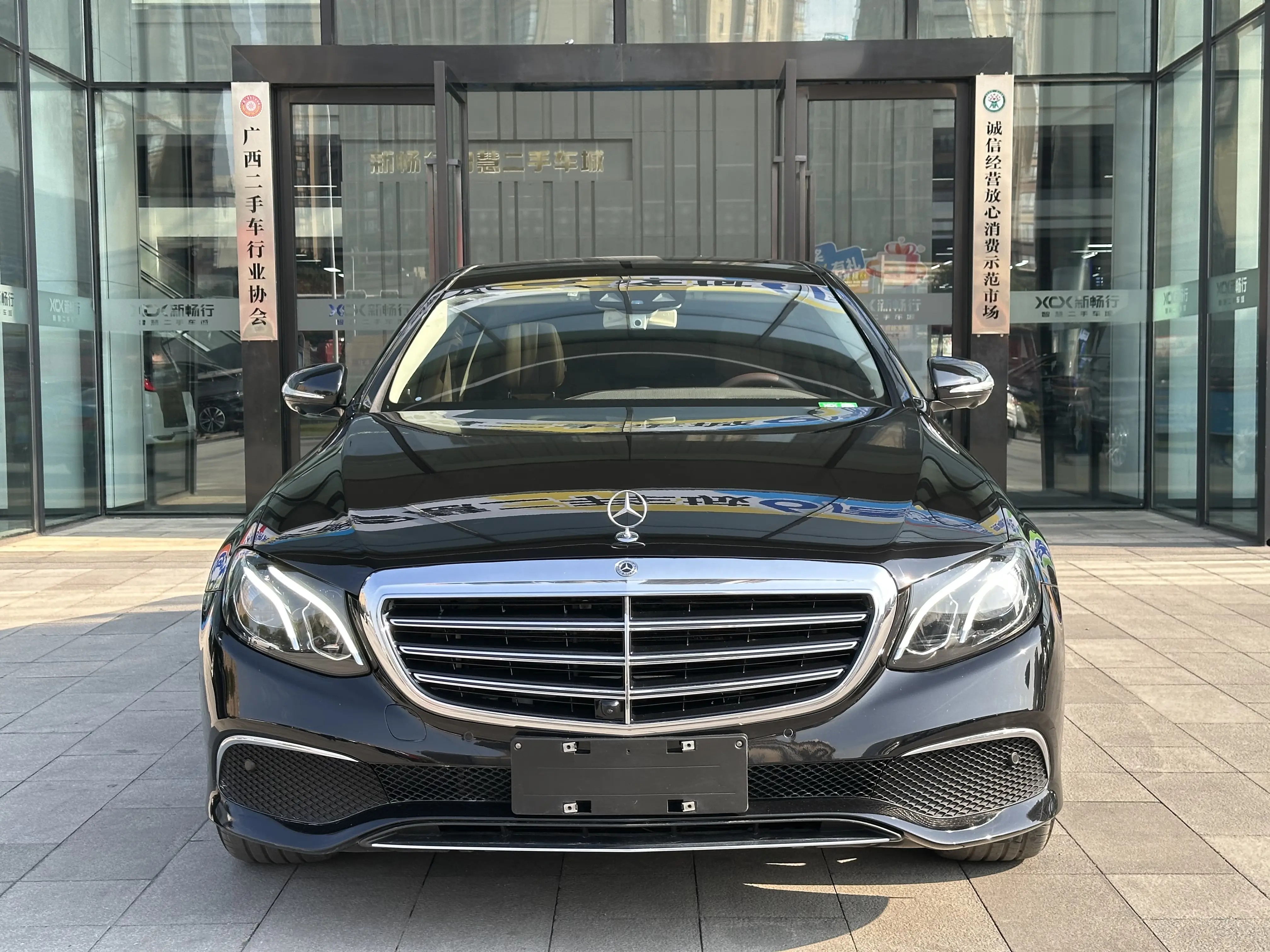 Mercedes-Benz E-Class  из Китая