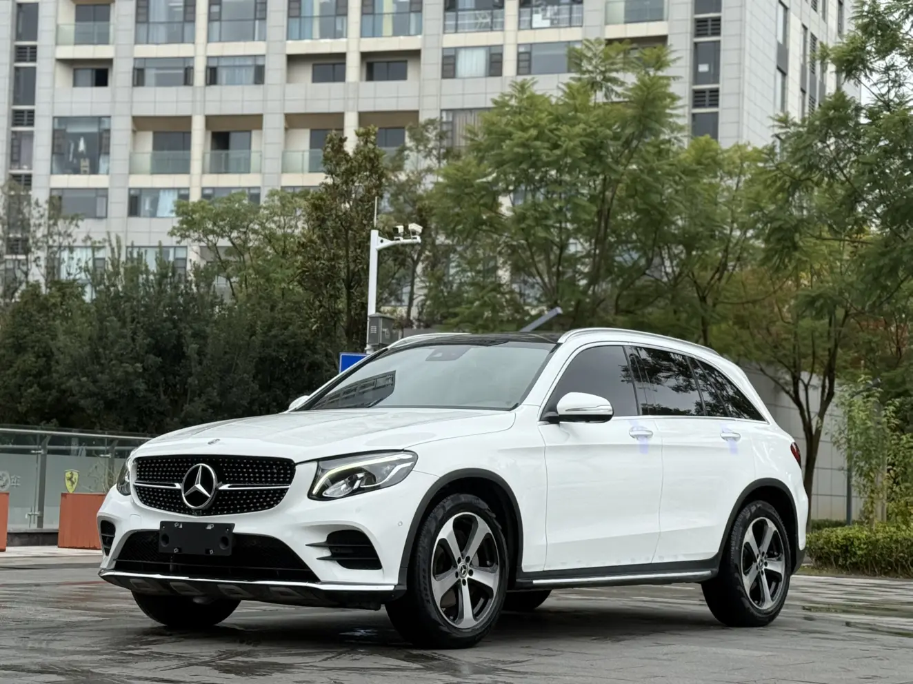 Mercedes-Benz GLC  из Китая
