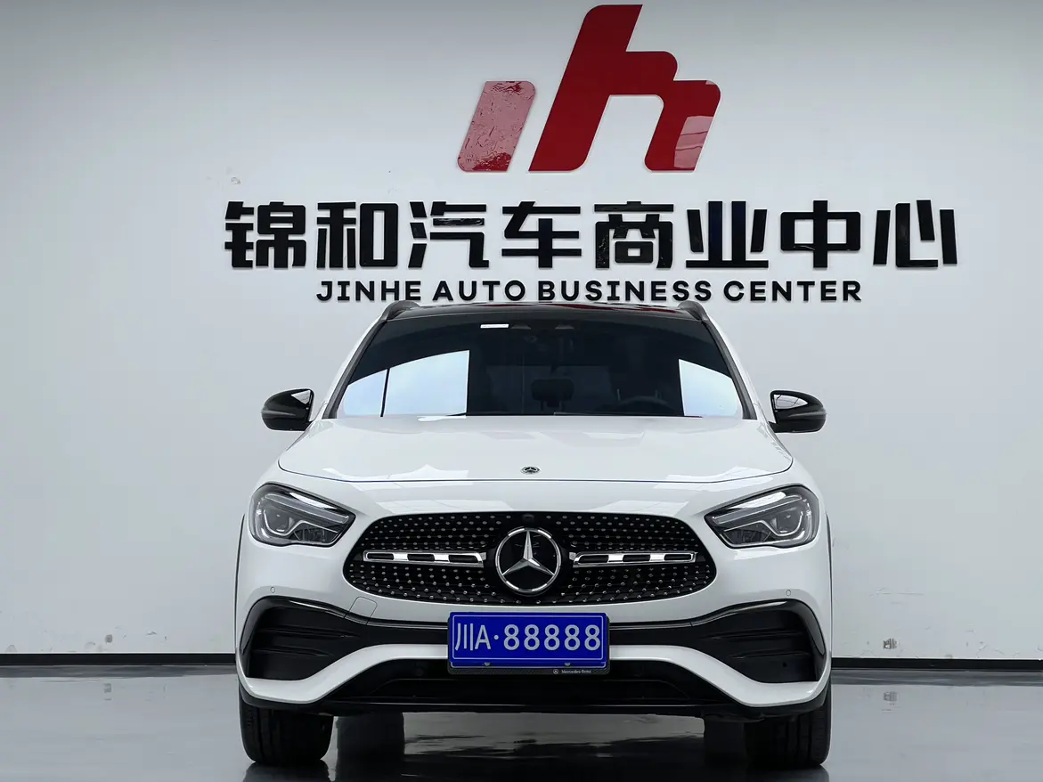 Mercedes-Benz GLA  из Китая