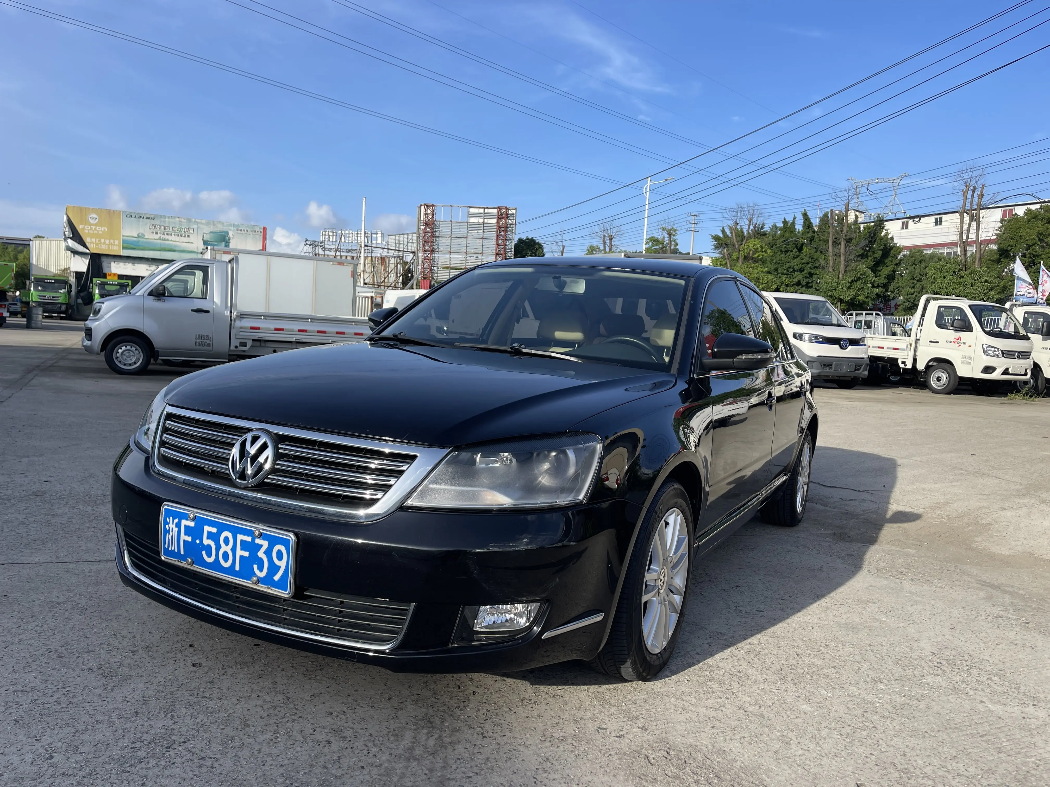 Volkswagen Passat  из Китая