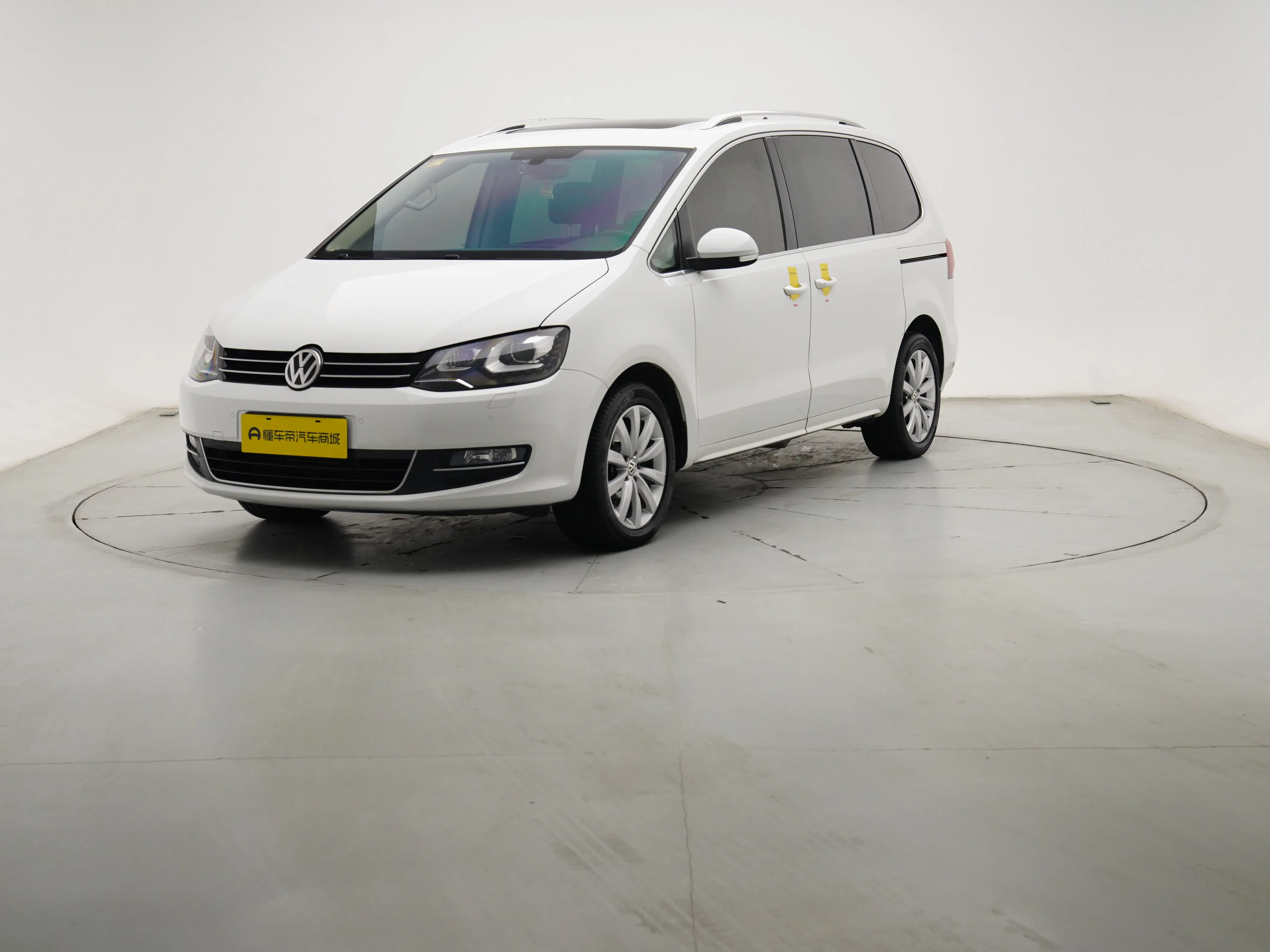 Volkswagen Sharon  из Китая