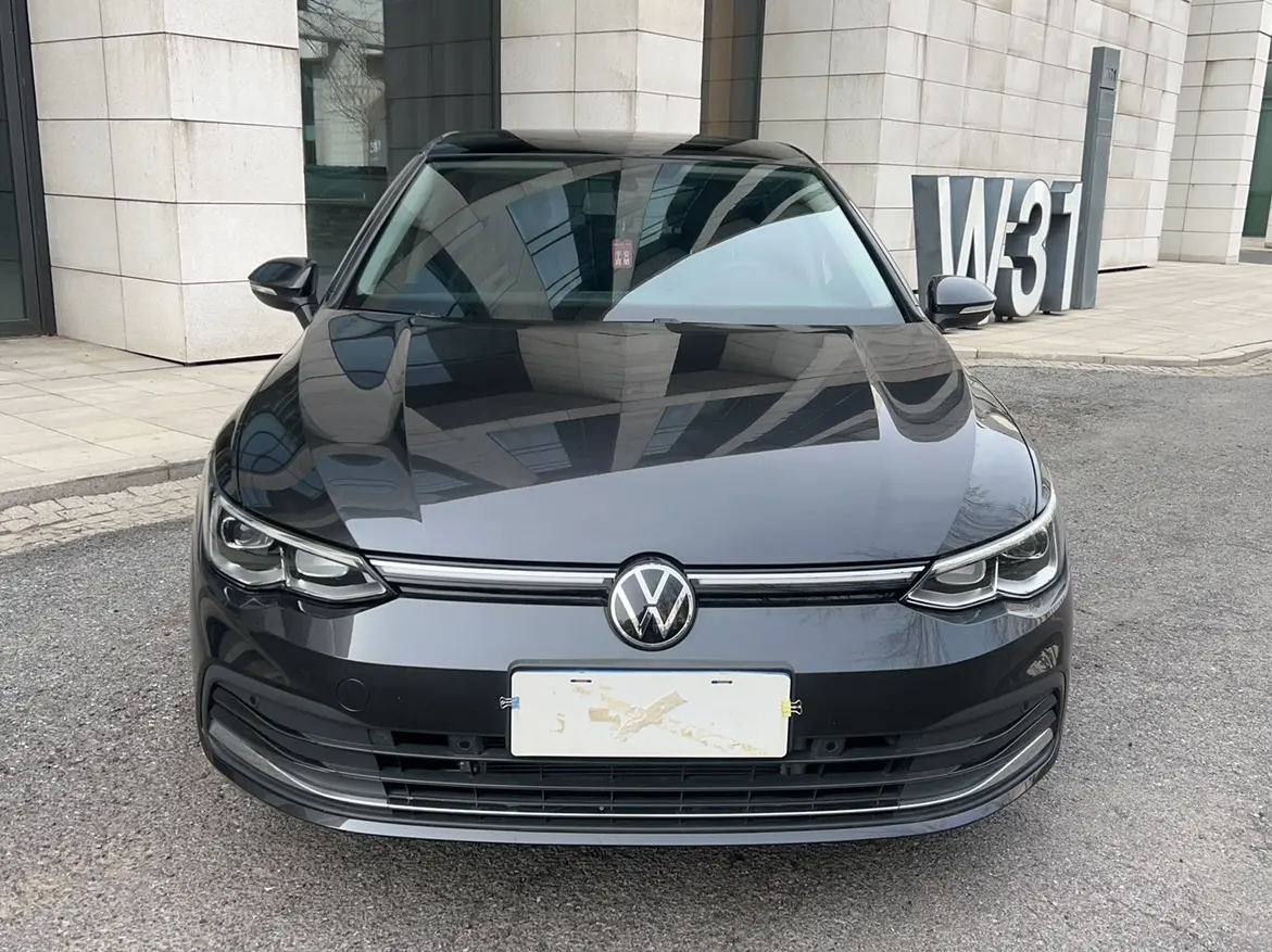 Volkswagen Golf  из Китая