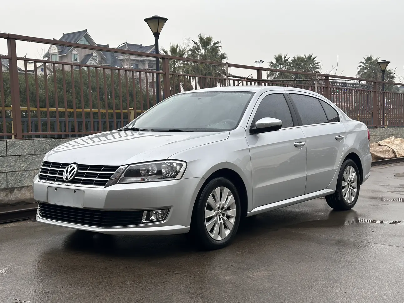 Volkswagen Lavida  из Китая