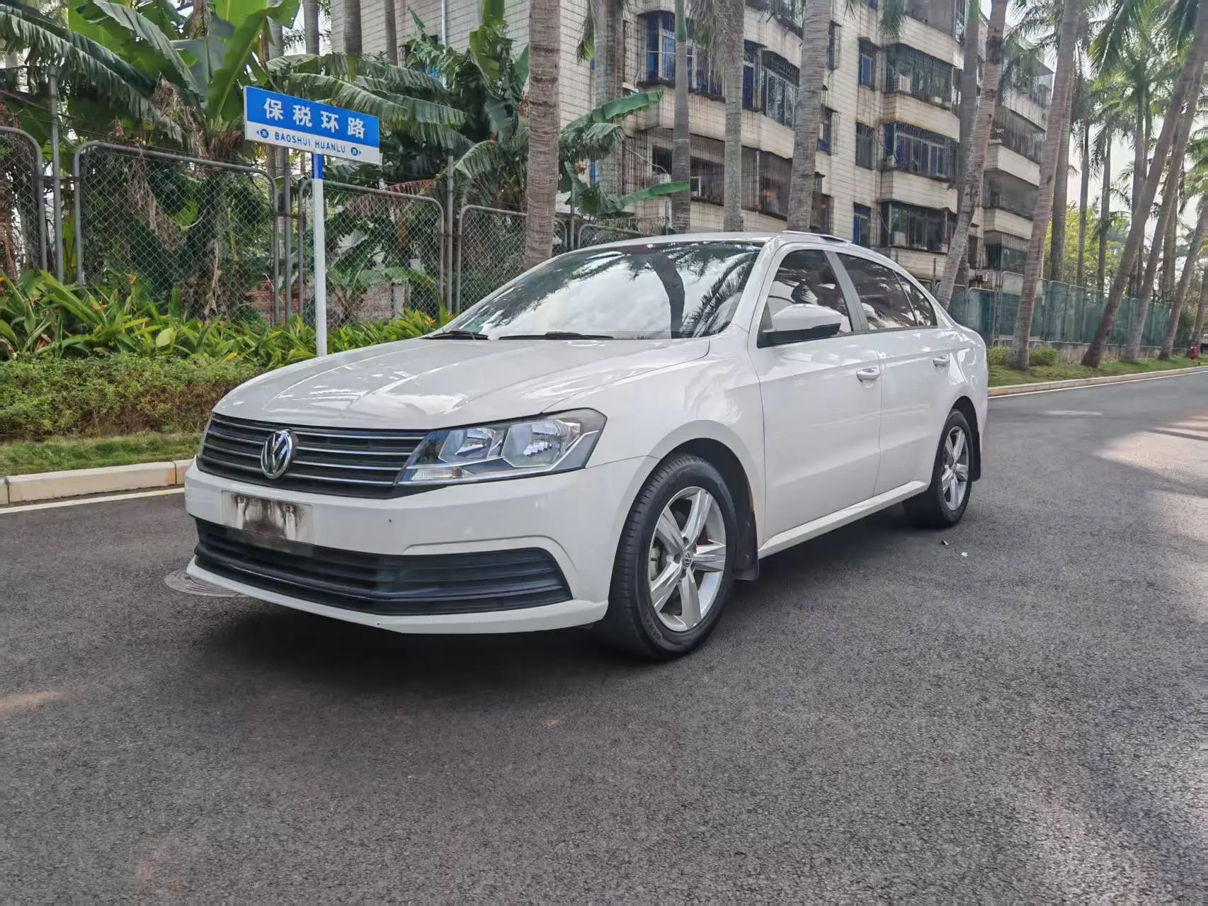 Volkswagen Lavida  из Китая