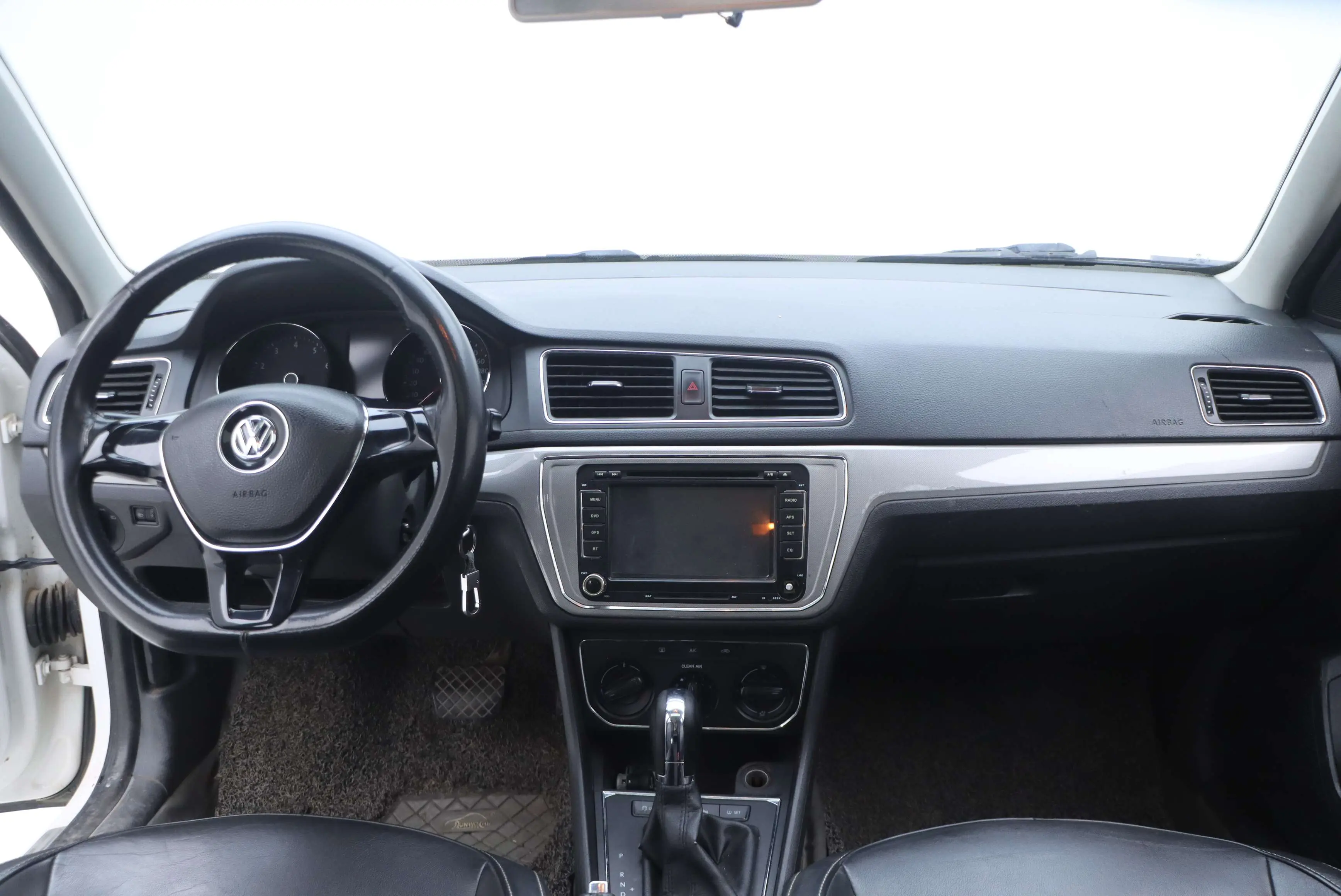 Volkswagen Lavida  из Китая