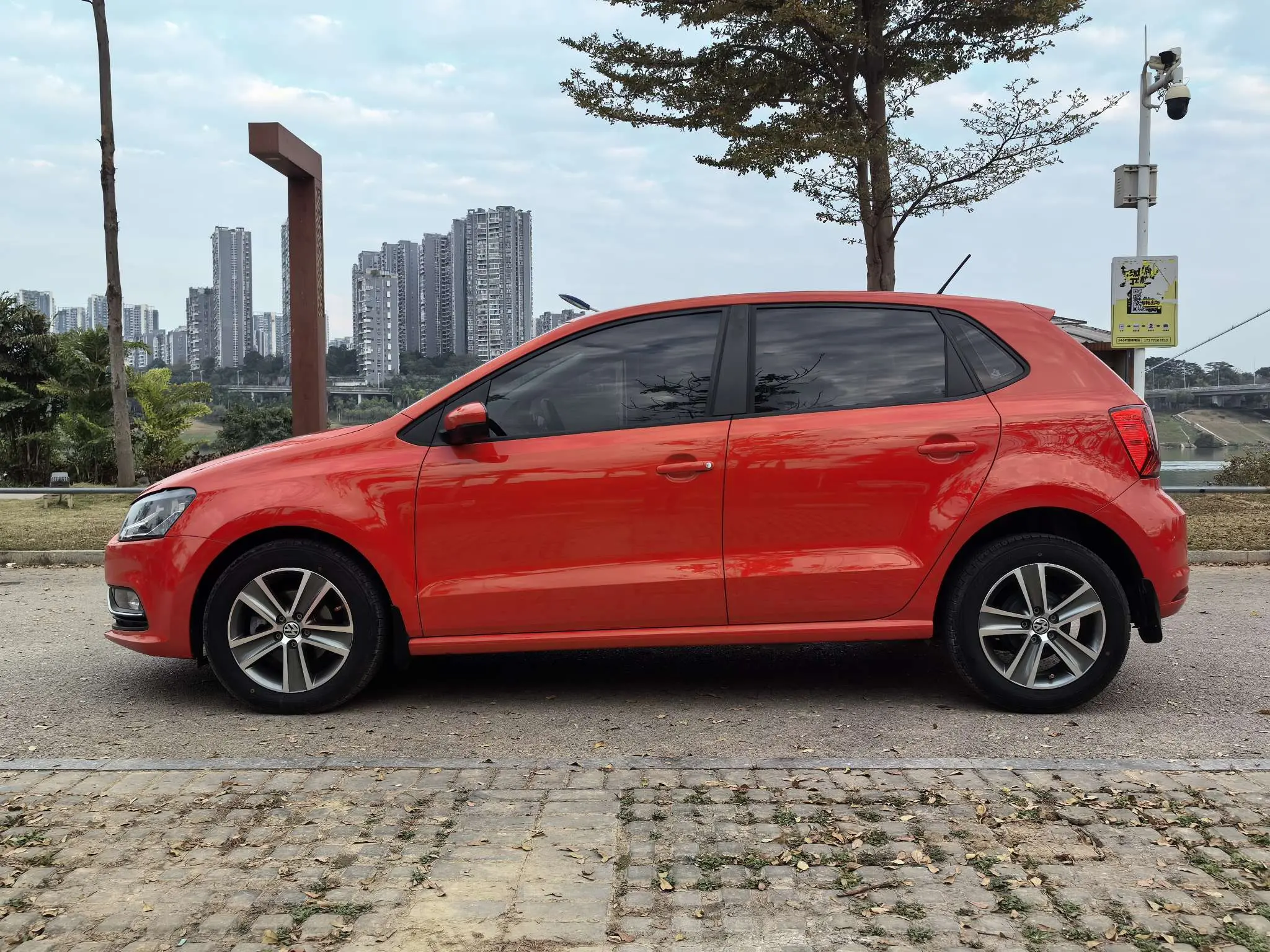 Volkswagen Polo  из Китая