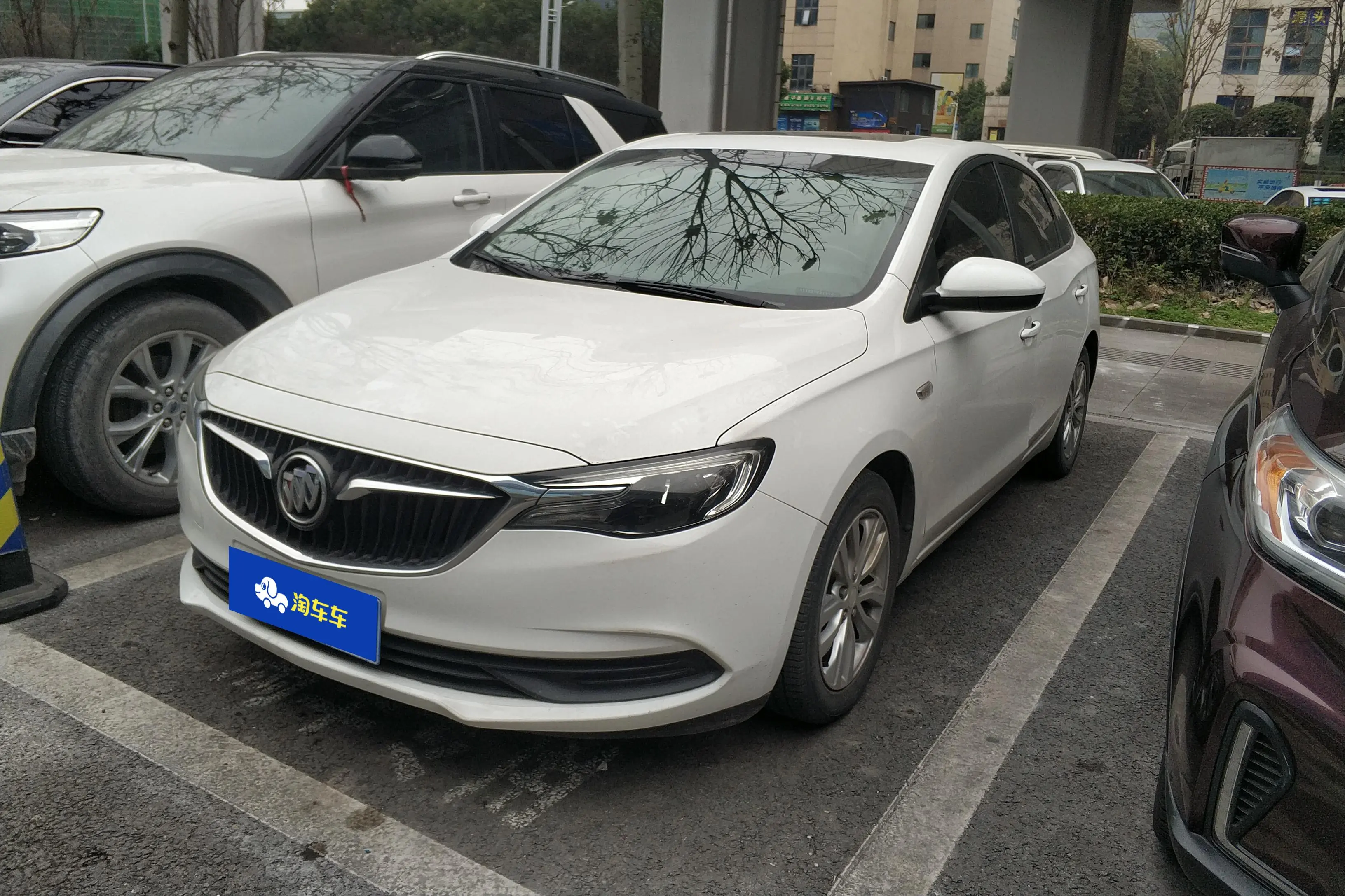 Buick Yinglang  из Китая