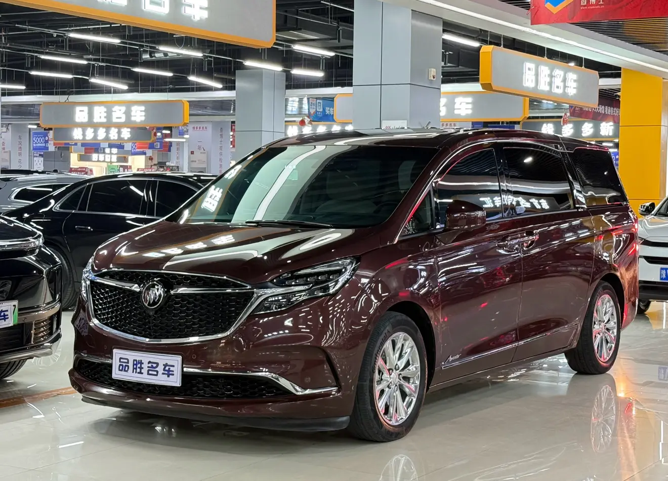 Buick GL8  из Китая