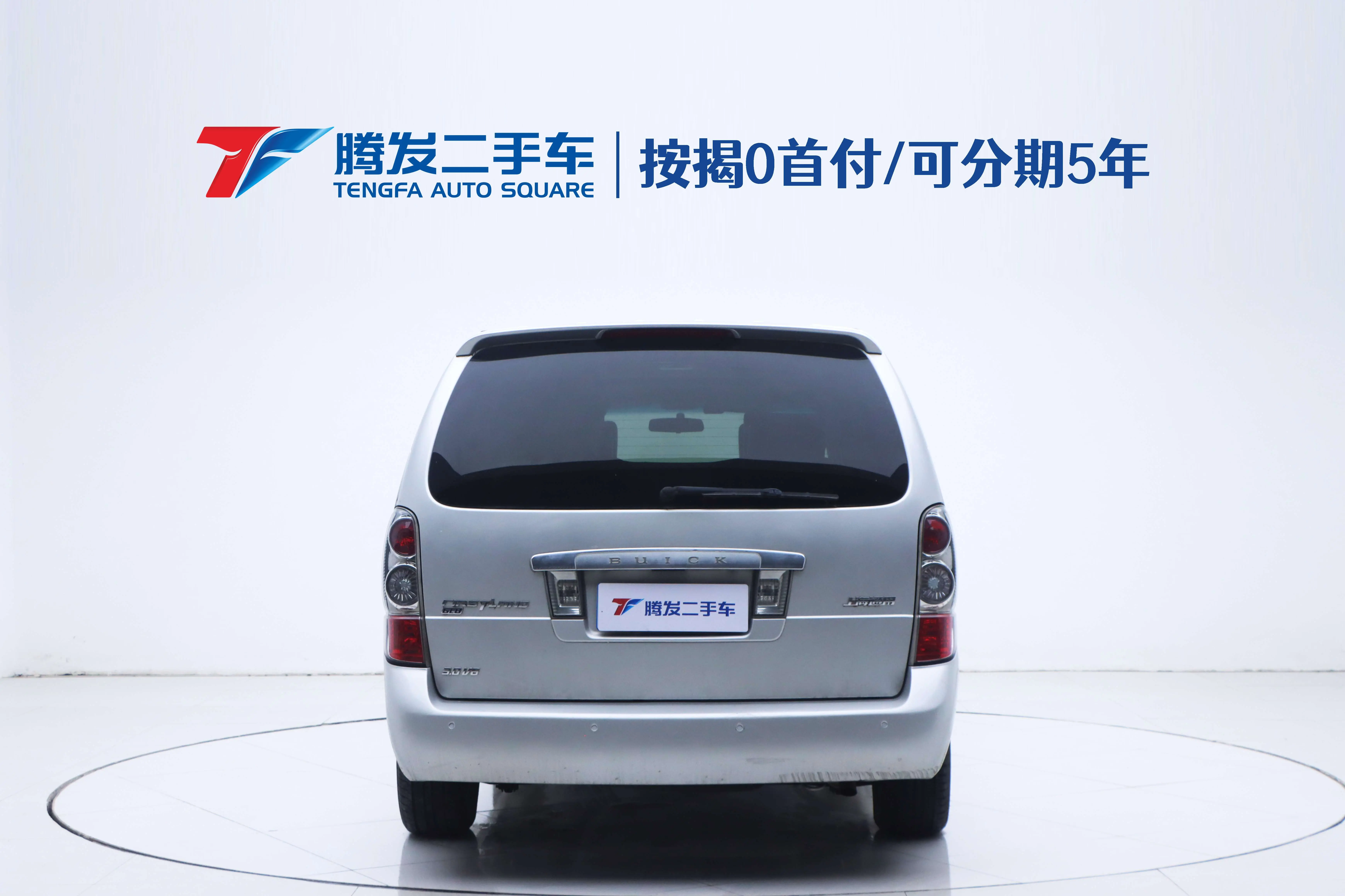 Buick GL8  из Китая