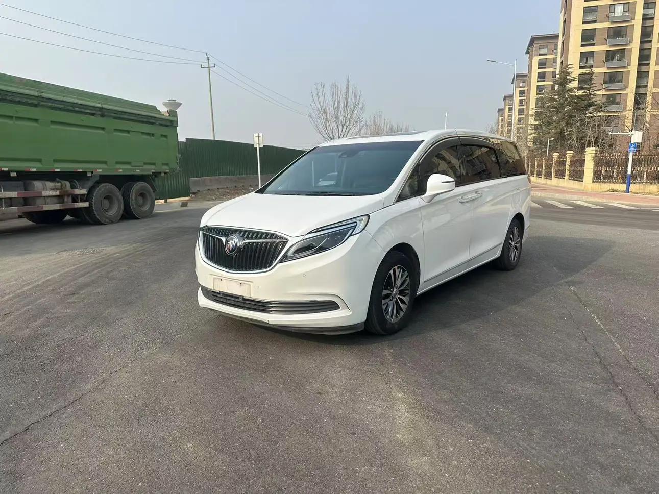 Buick GL8  из Китая