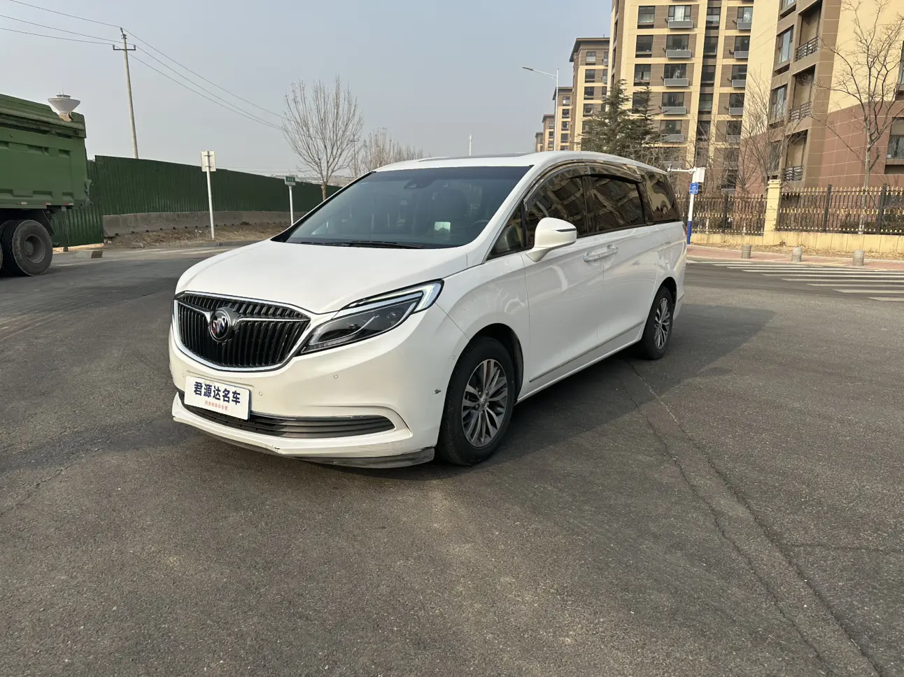 Buick GL8  из Китая