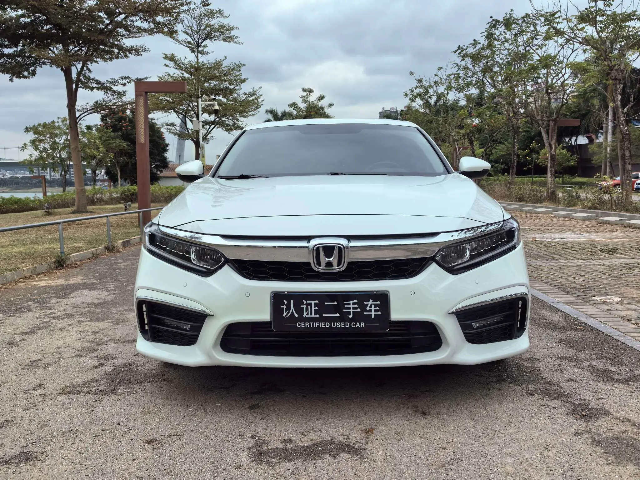 Honda Inspire (Yingshipai)  из Китая