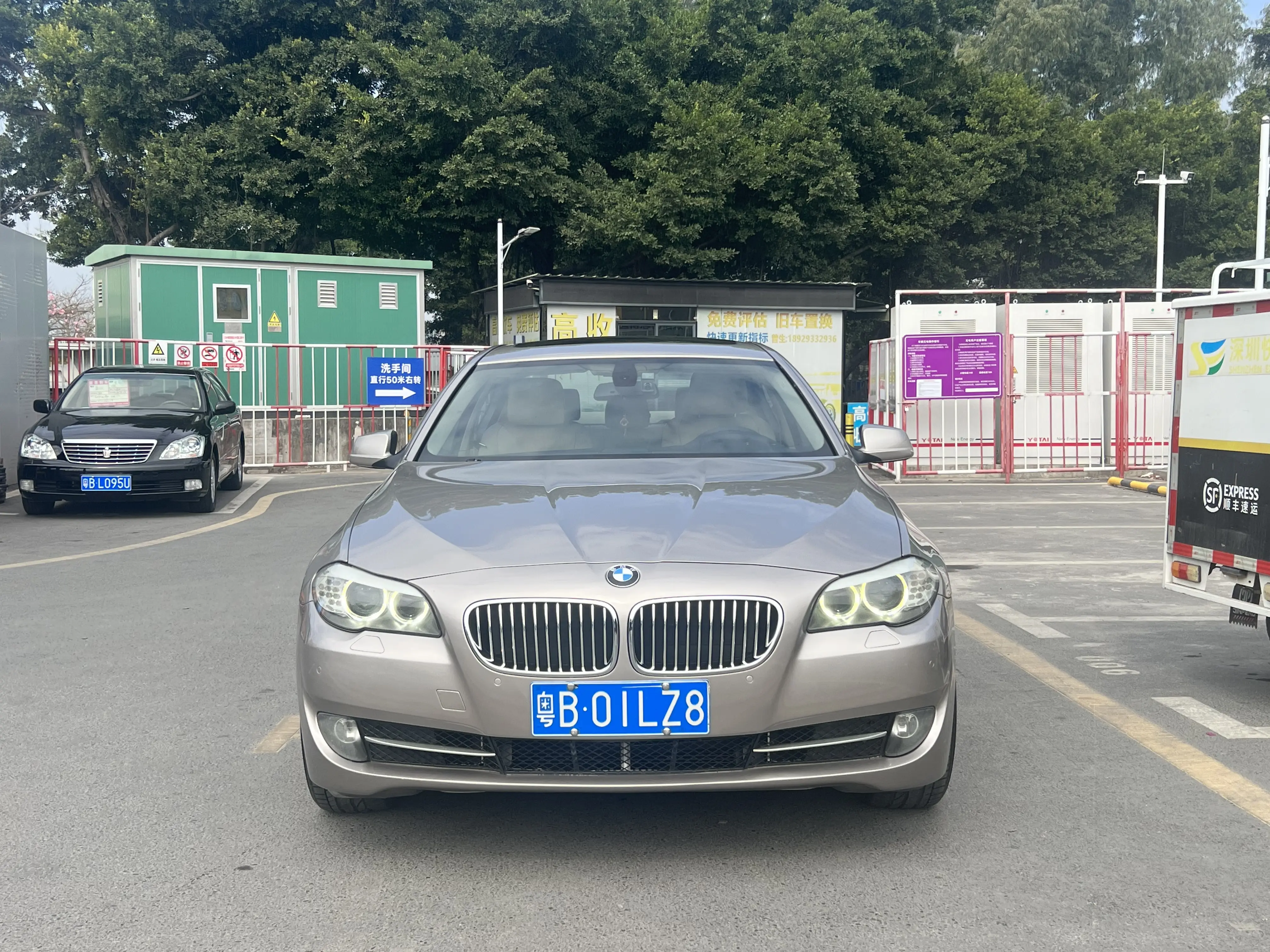 BMW 5 Series  из Китая