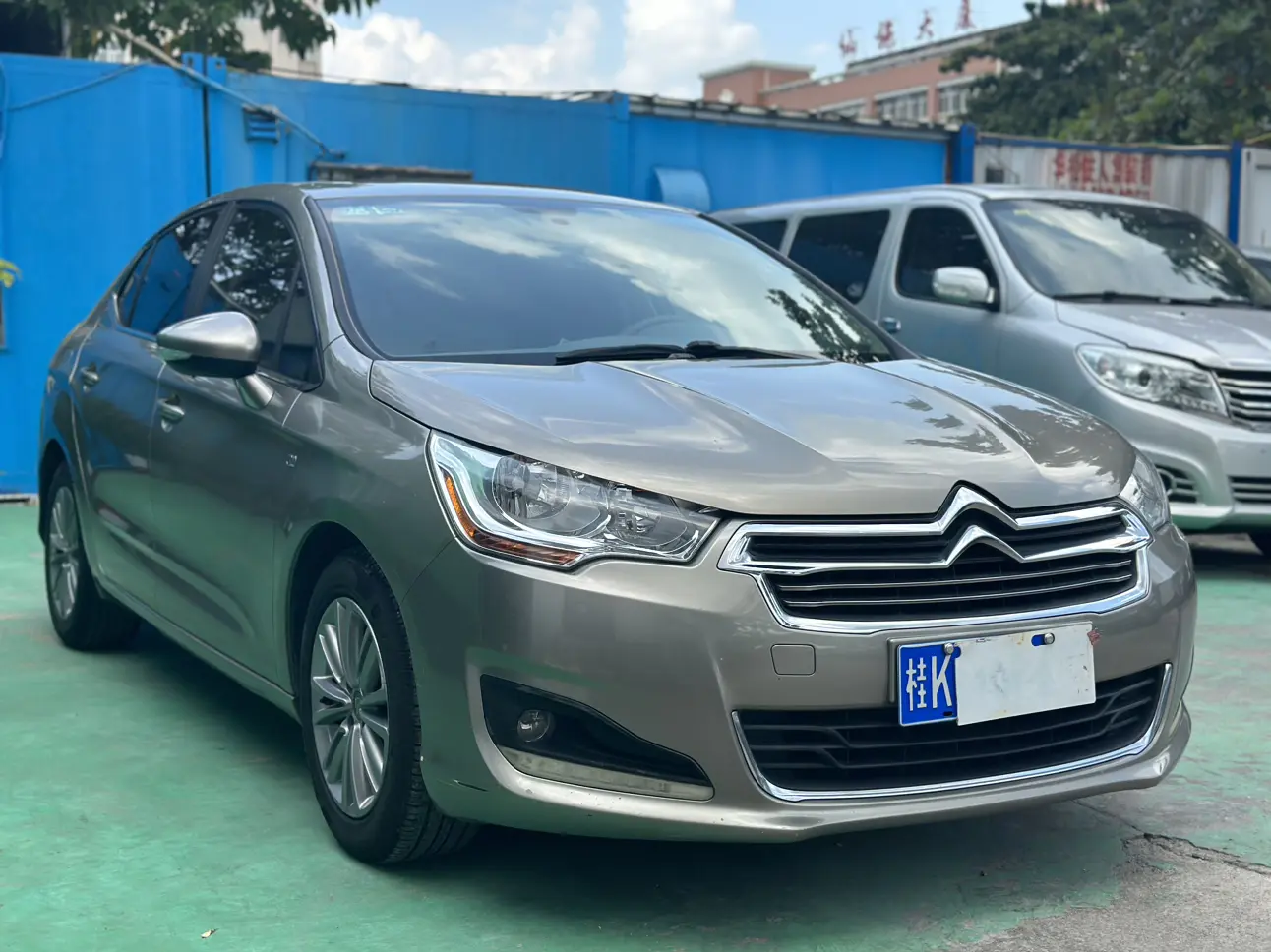 Citroën Citroen C4L  из Китая
