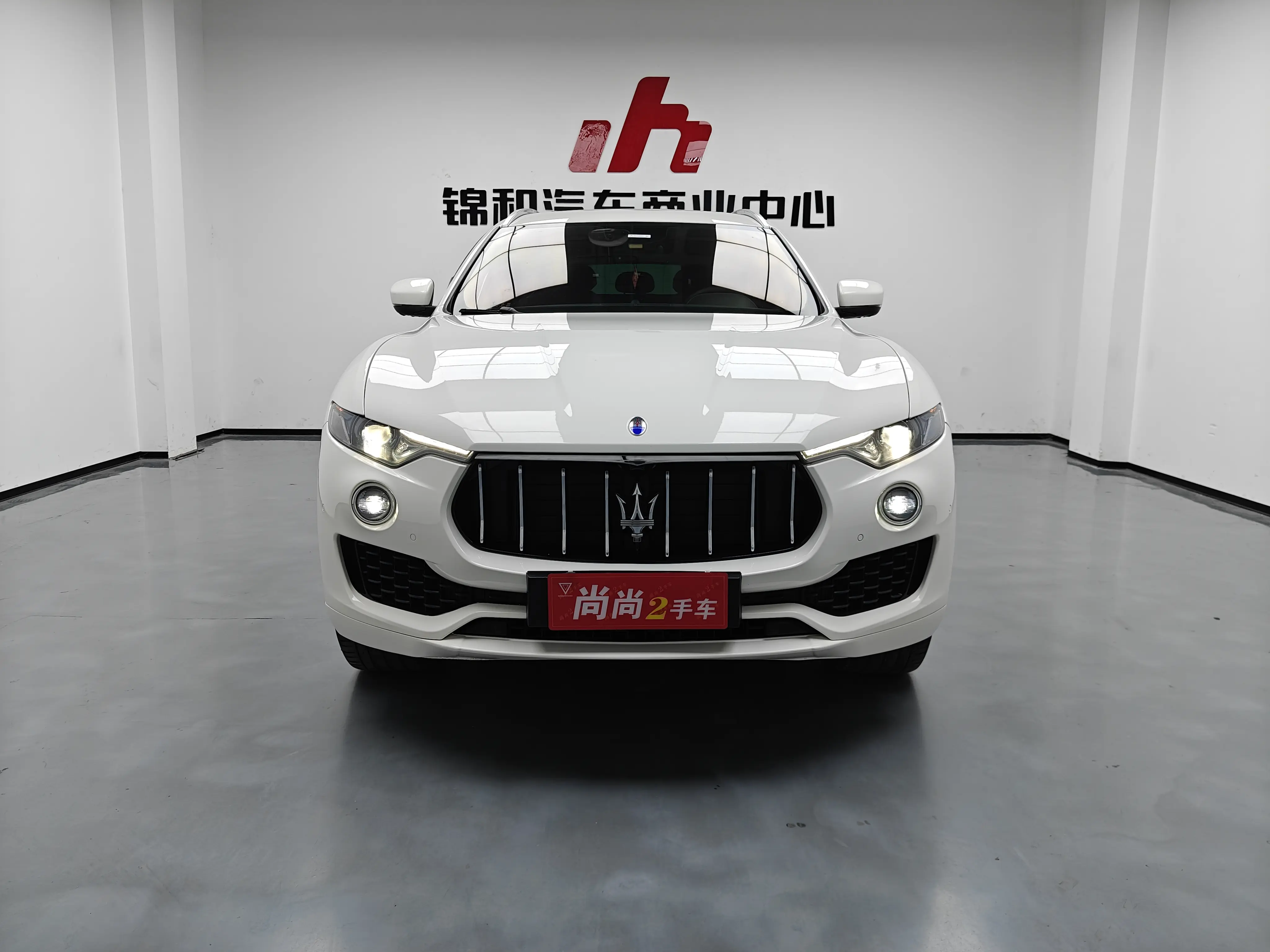 Maserati Levante  из Китая