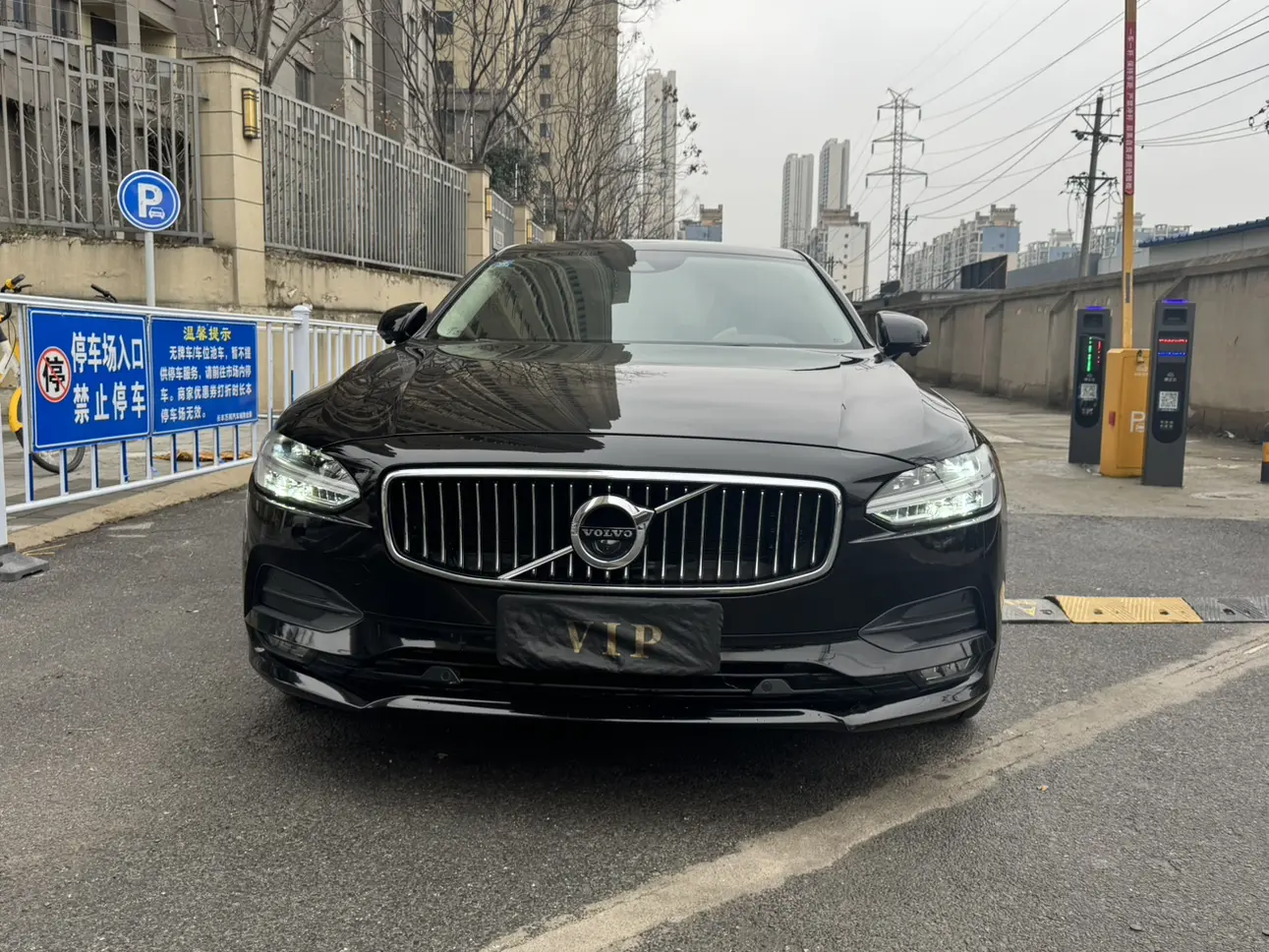 Volvo S90  из Китая