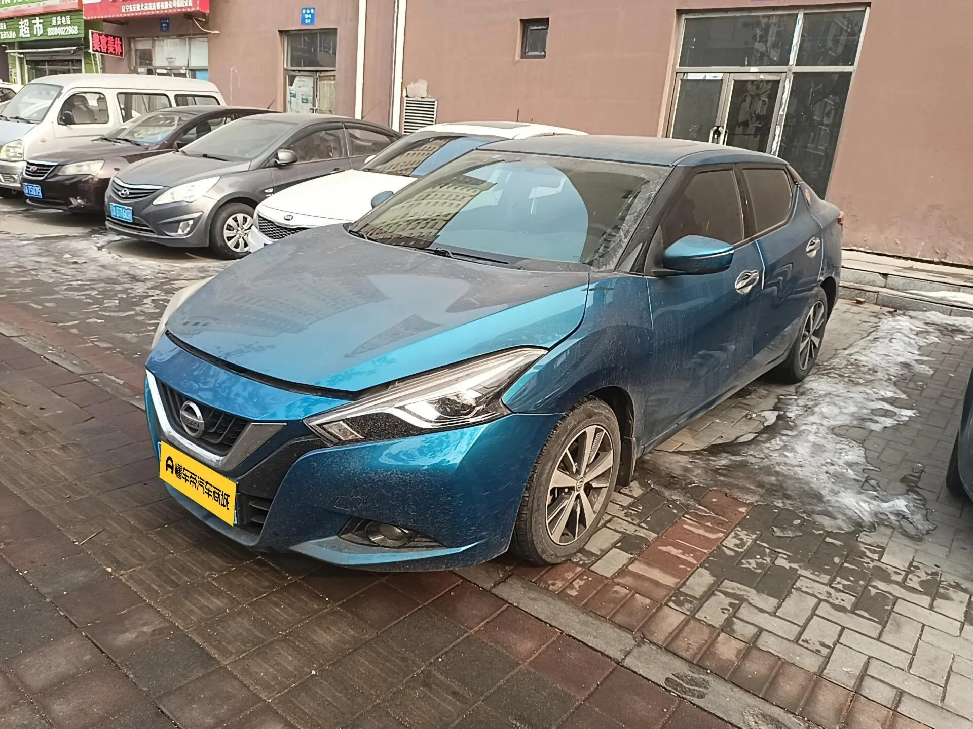 Nissan Bluebird  из Китая