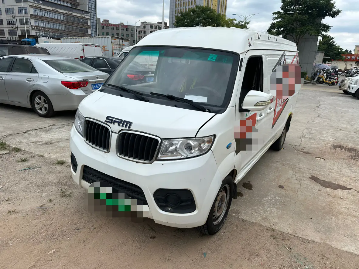 Xinyuan Automobile Good Luck No. 1  из Китая