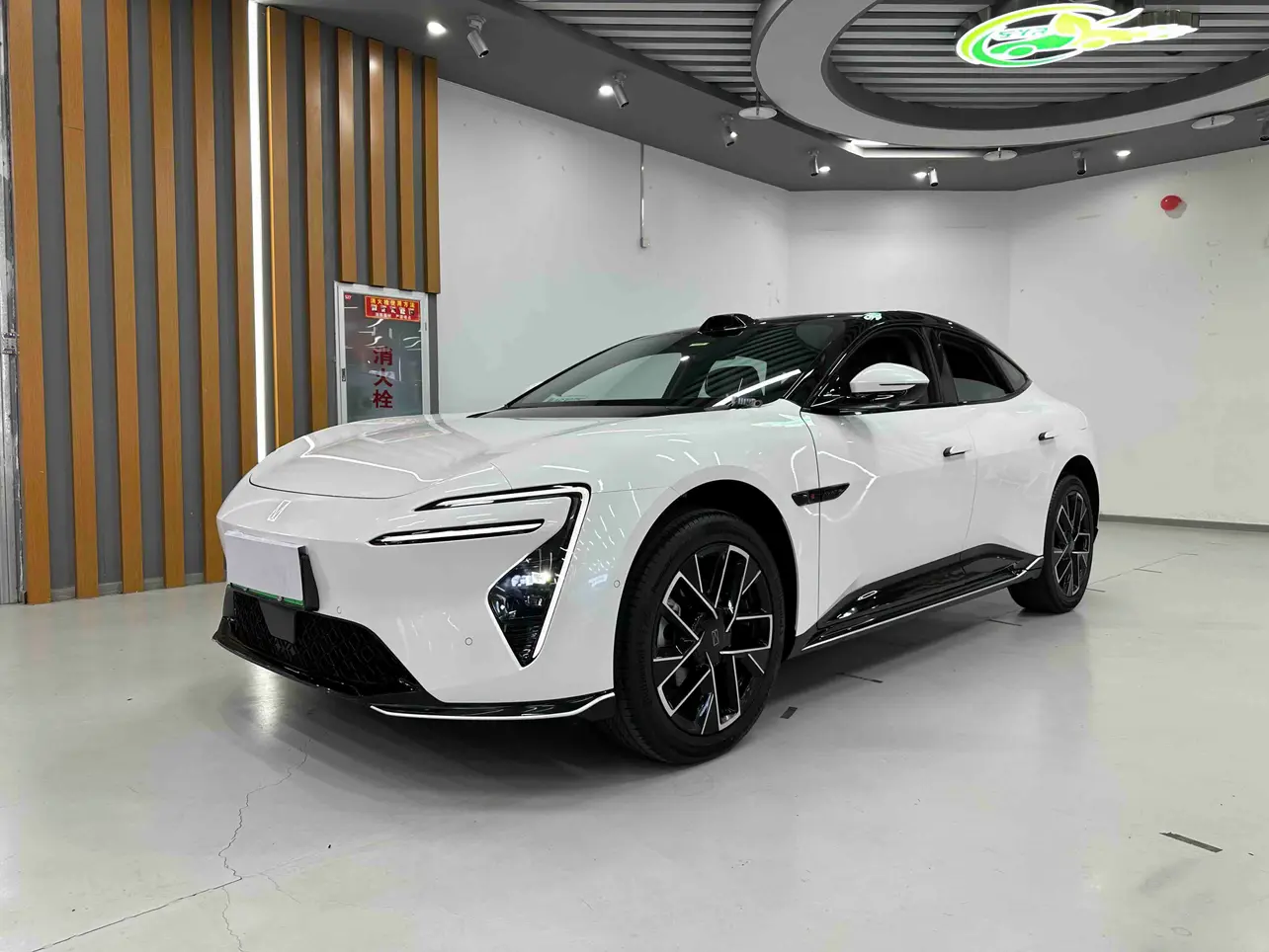 AVATR 06  из Китая