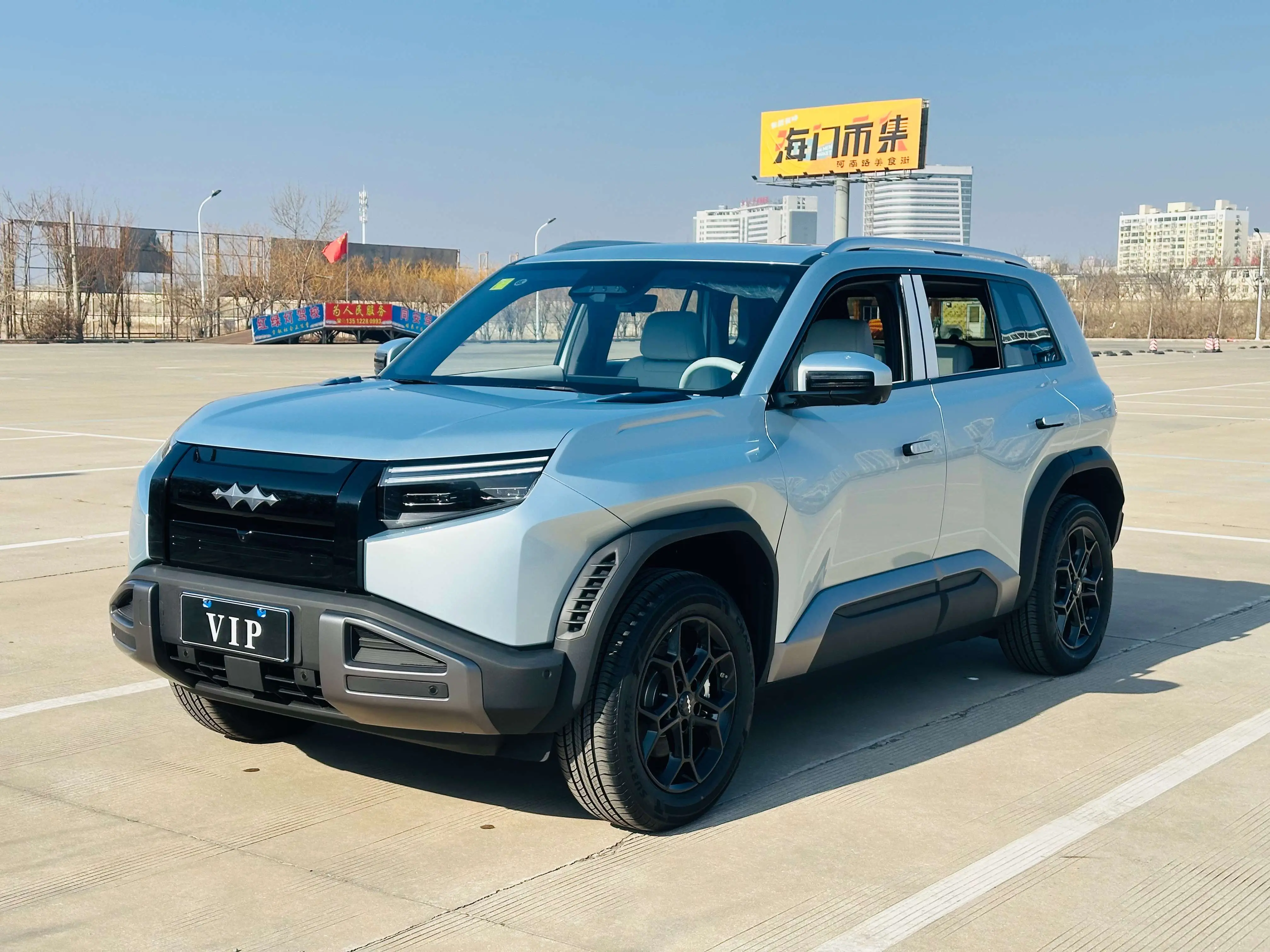 BYD Leopard Titanium 3  из Китая