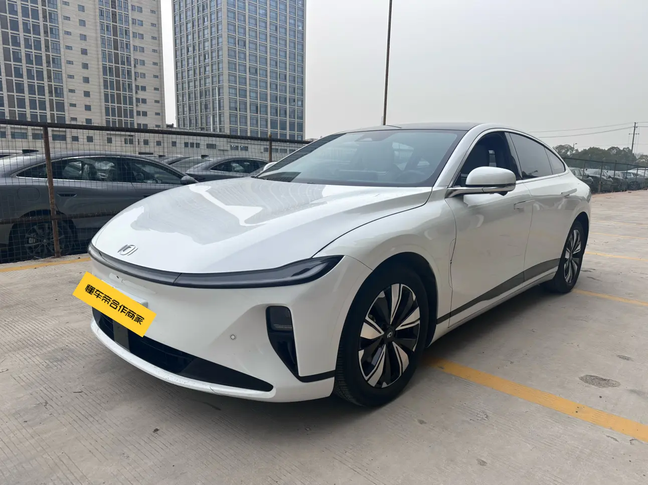 Changan Qiyuan A07  из Китая