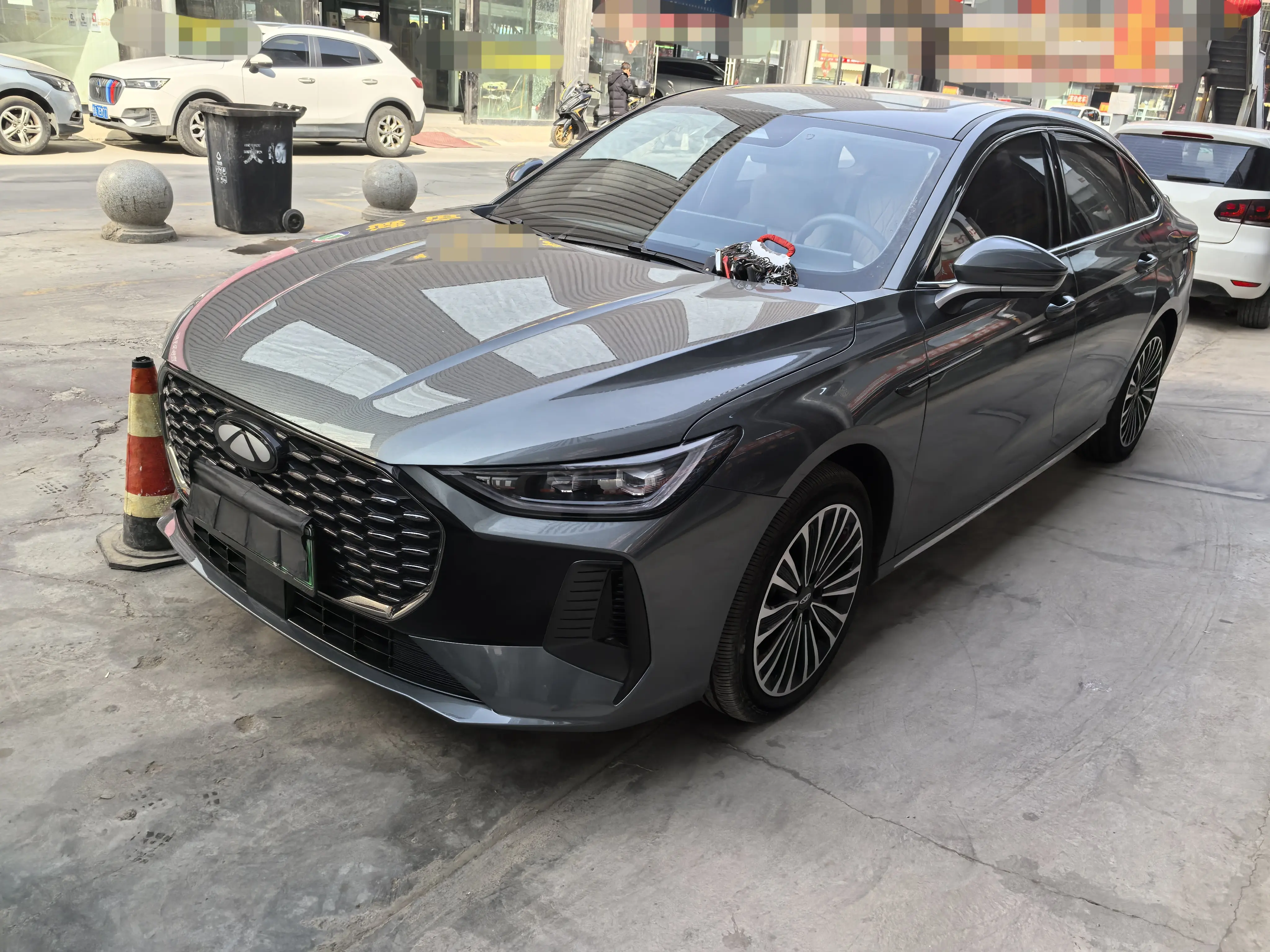 Chery Fengyun A8L  из Китая