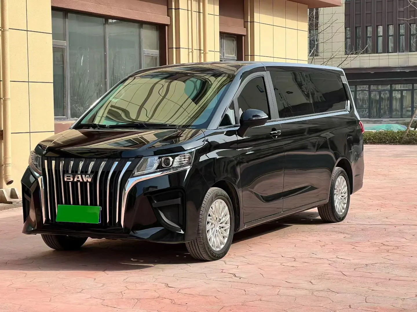 BAW Ruisheng Ace M7  из Китая