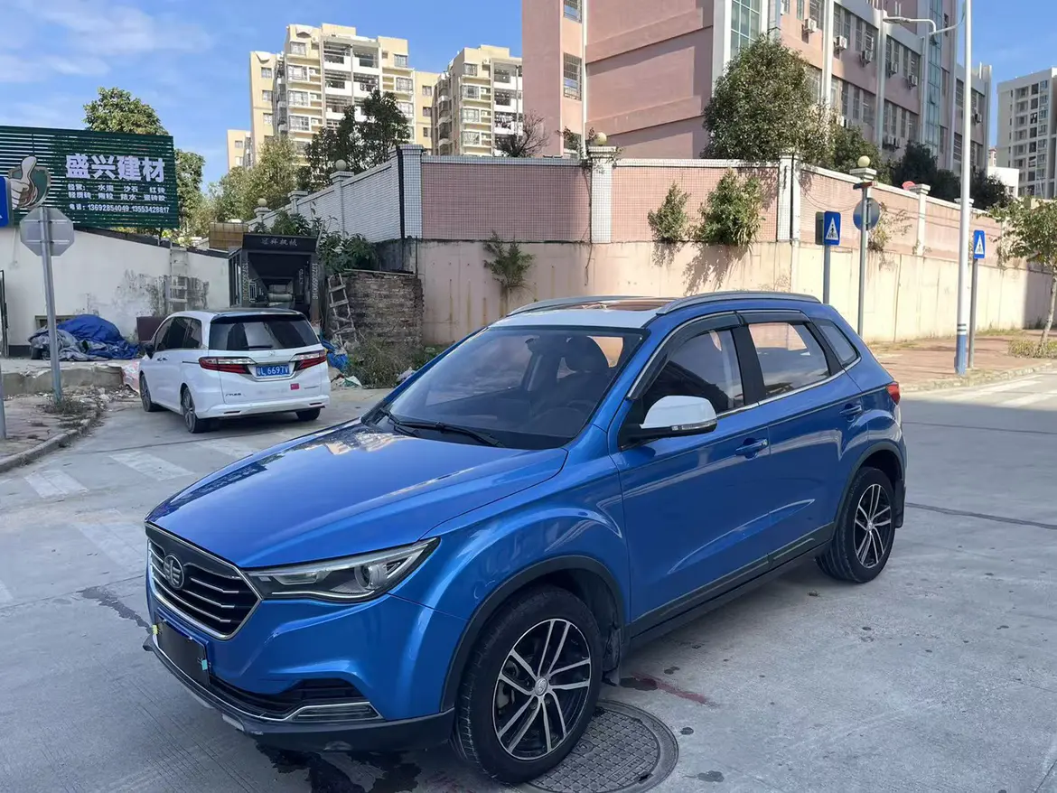 FAW Bestune X40 (Besturn X40)  из Китая
