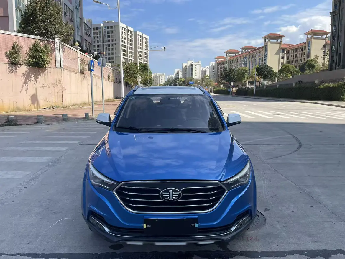 FAW Bestune X40 (Besturn X40)  из Китая