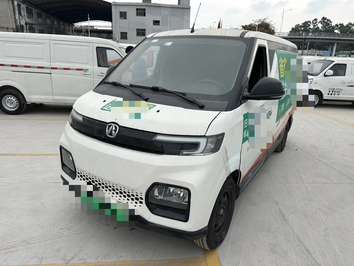 BAIC EV5  из Китая