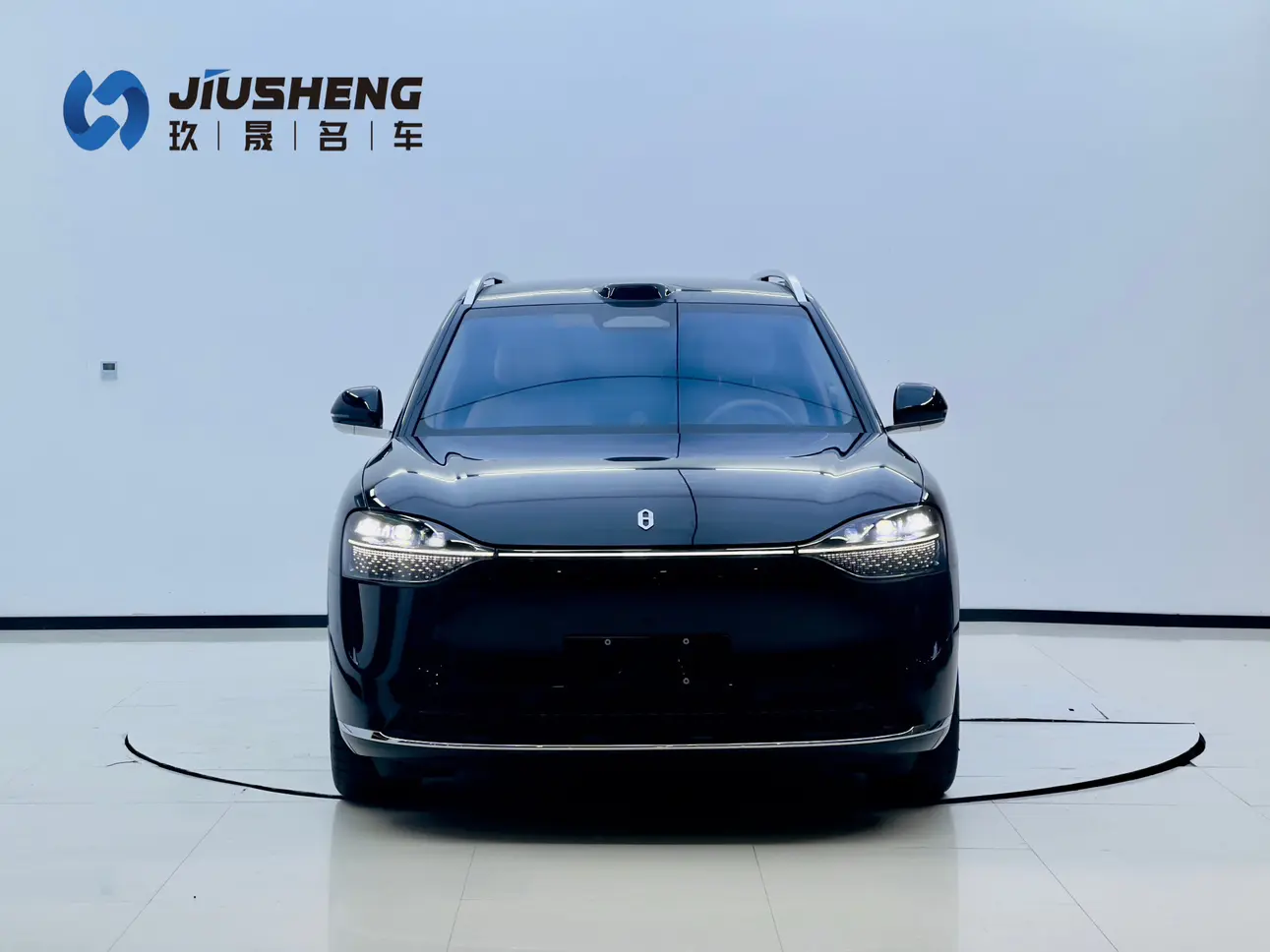 AITO M9 (Wenjie M9)  из Китая