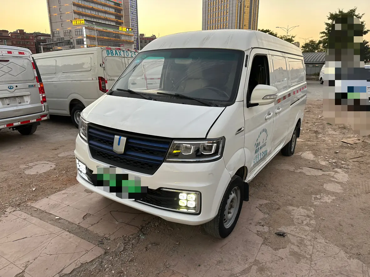 Remote E5  из Китая