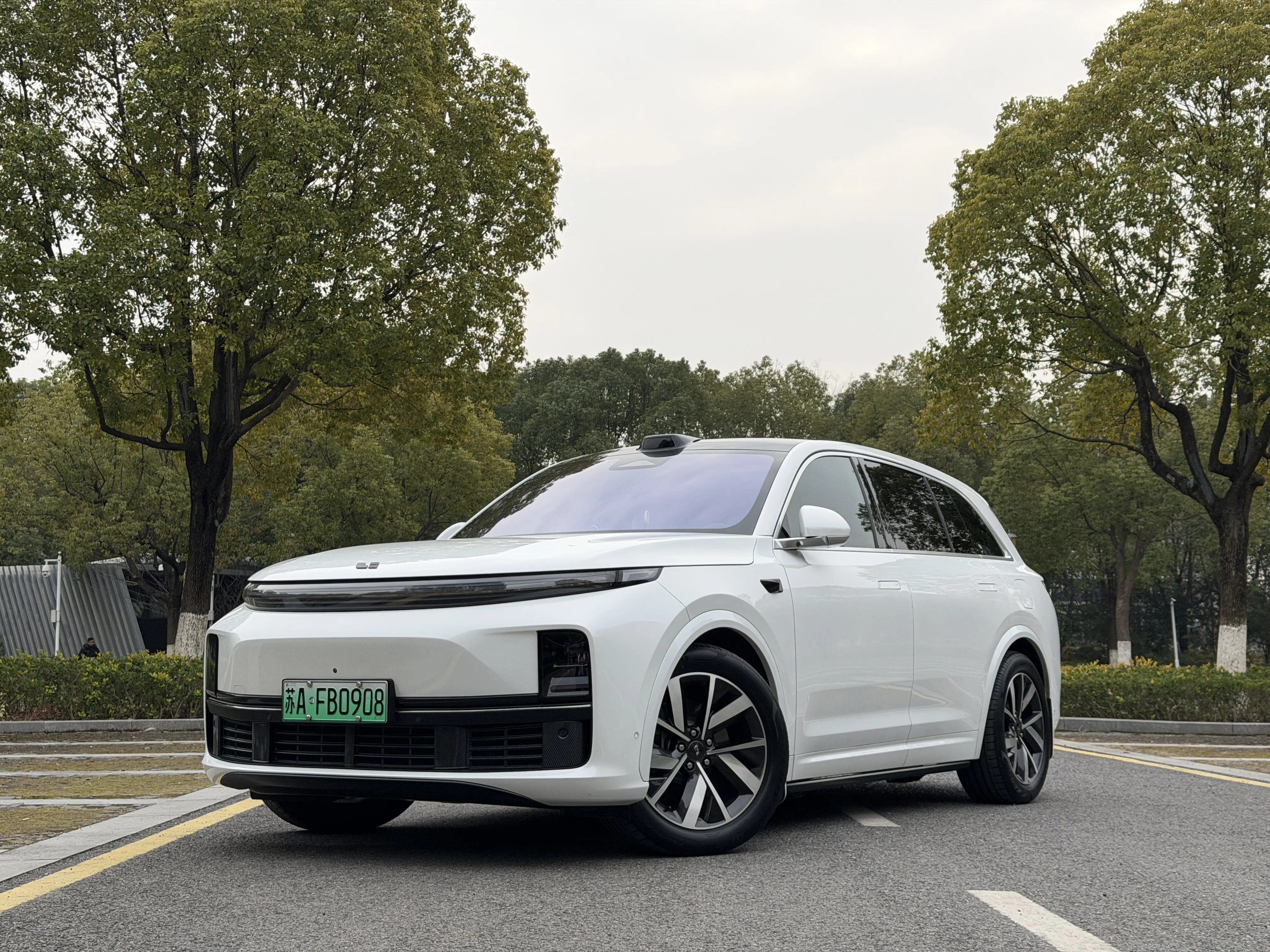 Lixiang L7