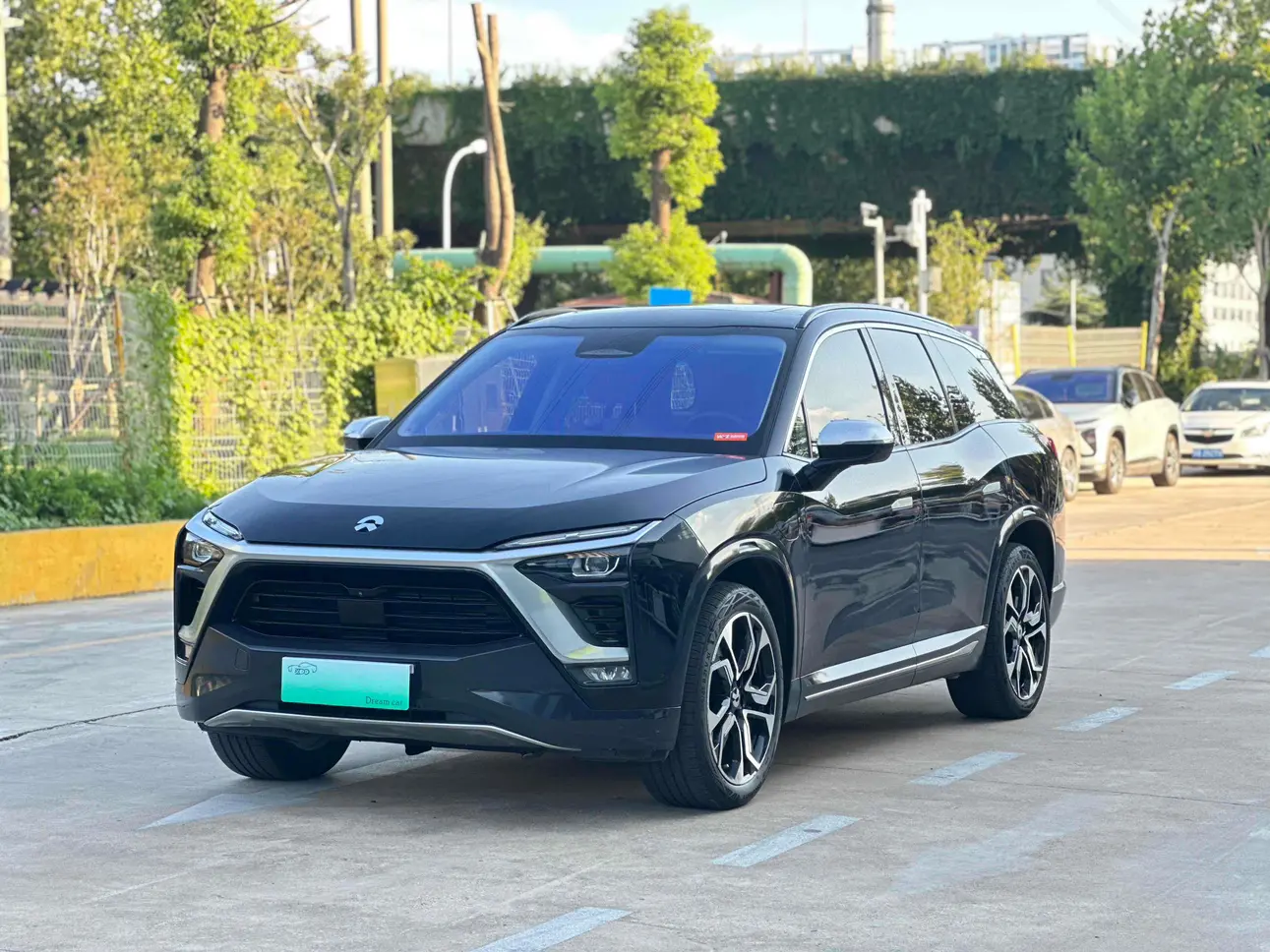NIO ES8  из Китая