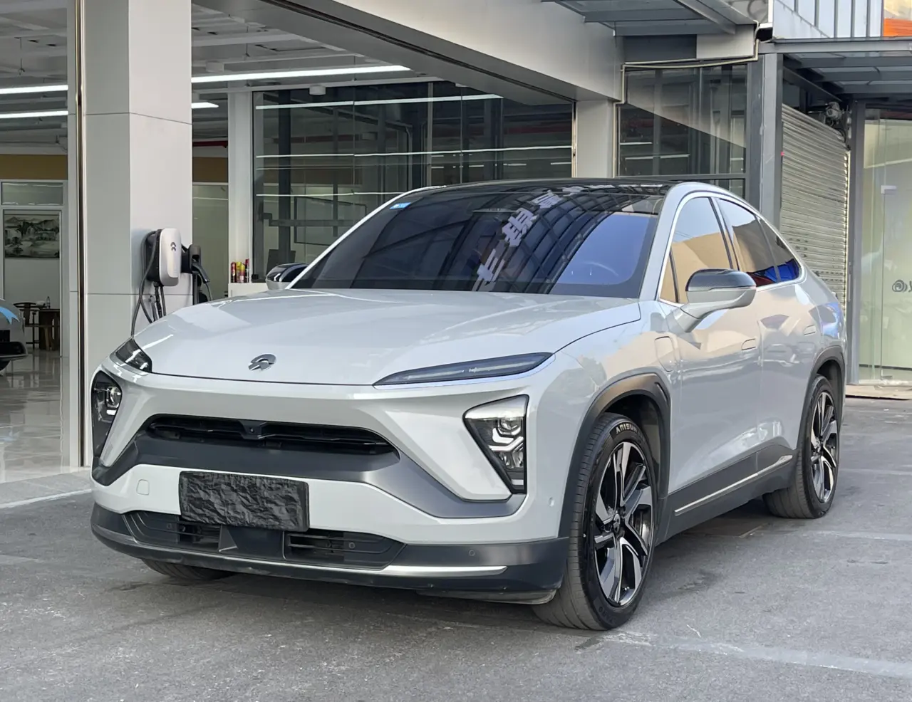 NIO EC6  из Китая