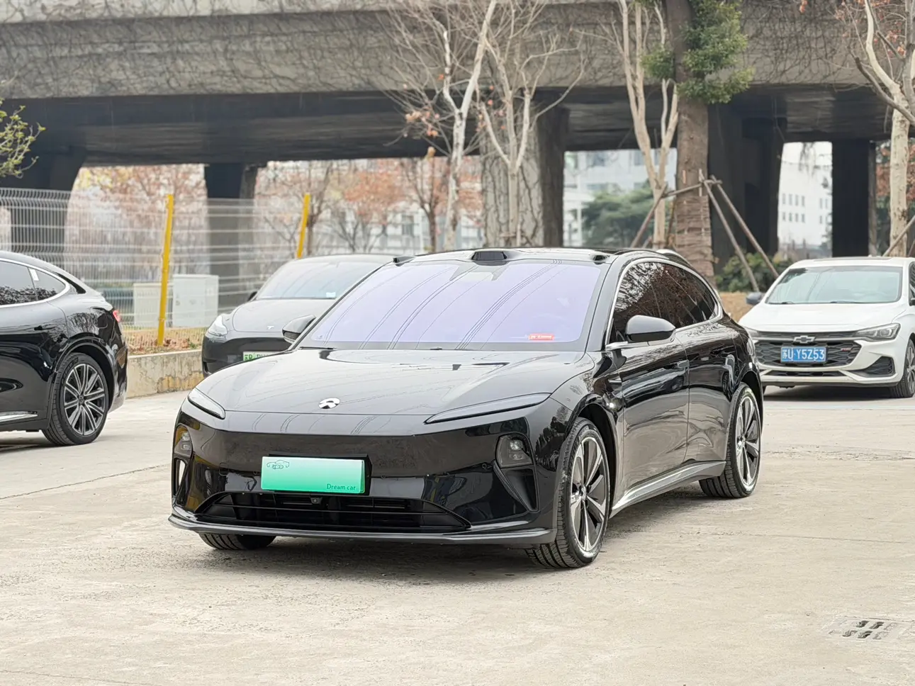 NIO ET5T  из Китая