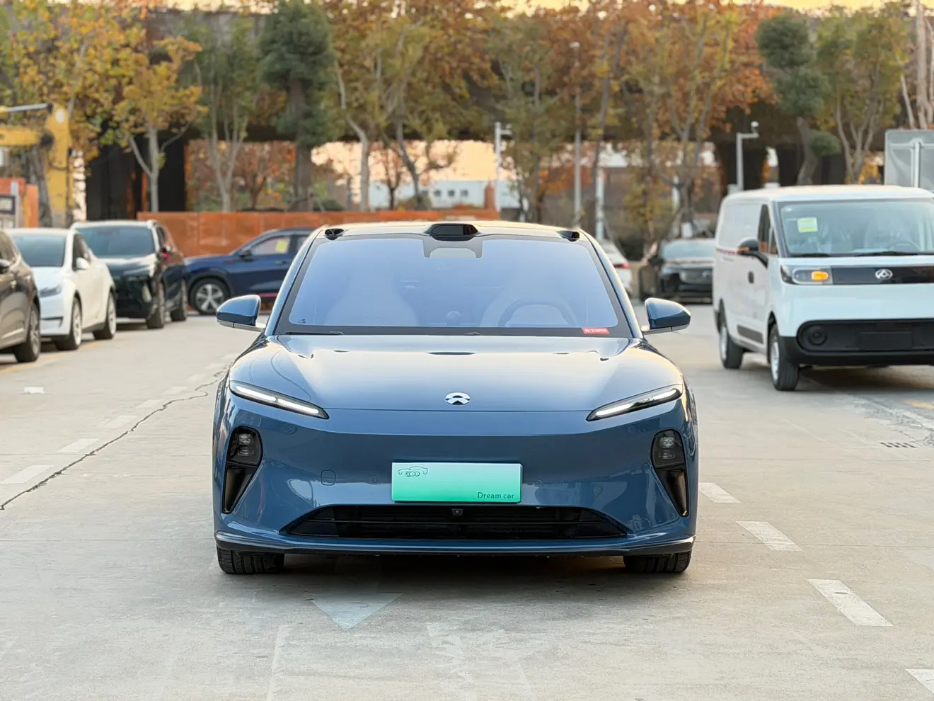 NIO ET5  из Китая