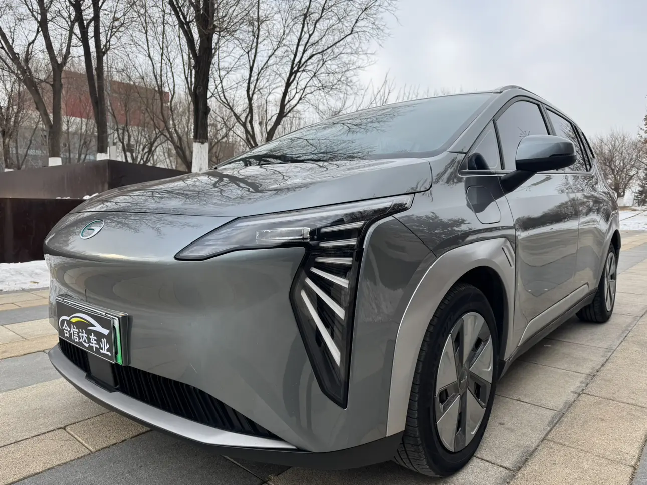 AION Y  из Китая