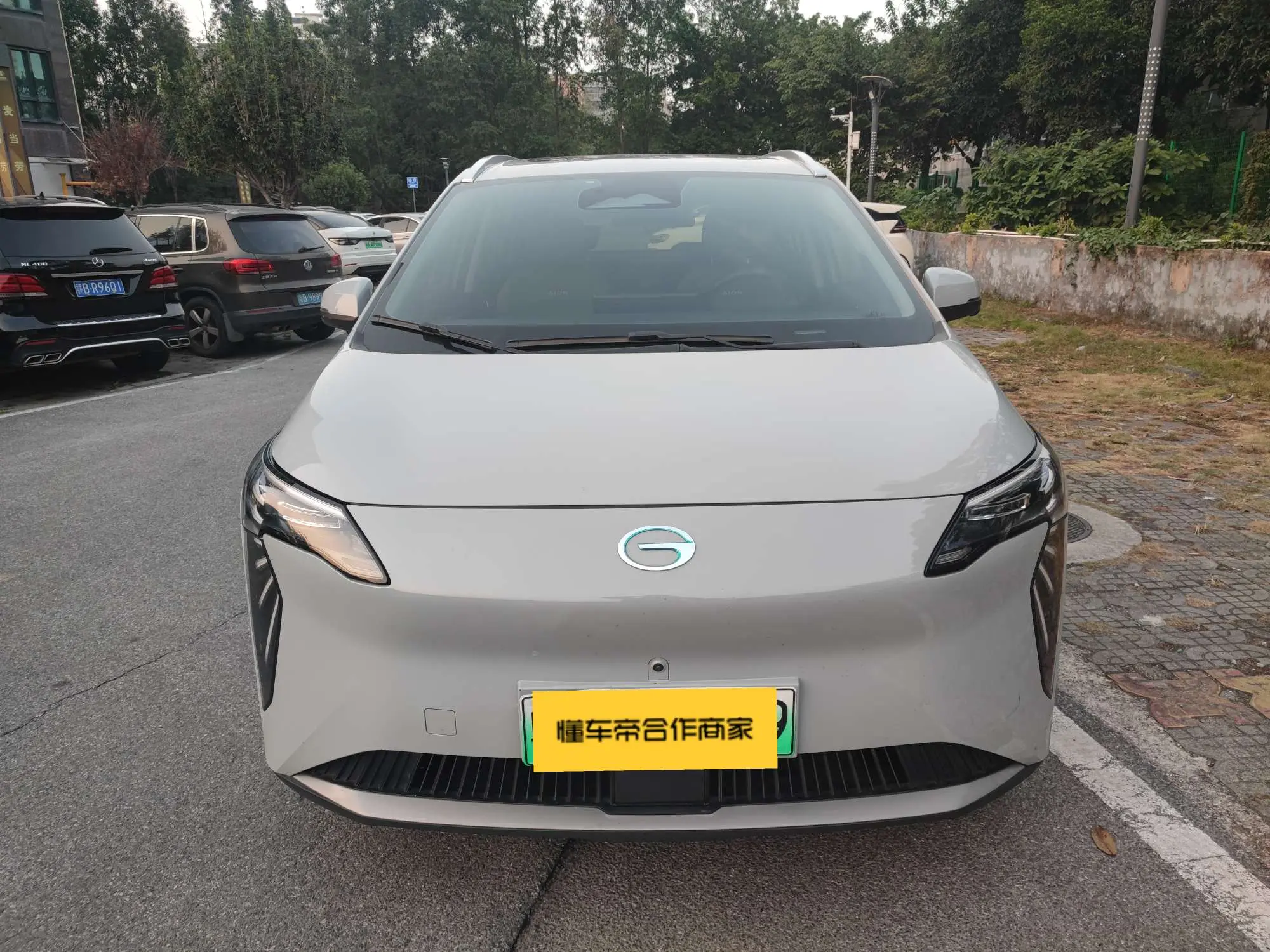 AION Y  из Китая