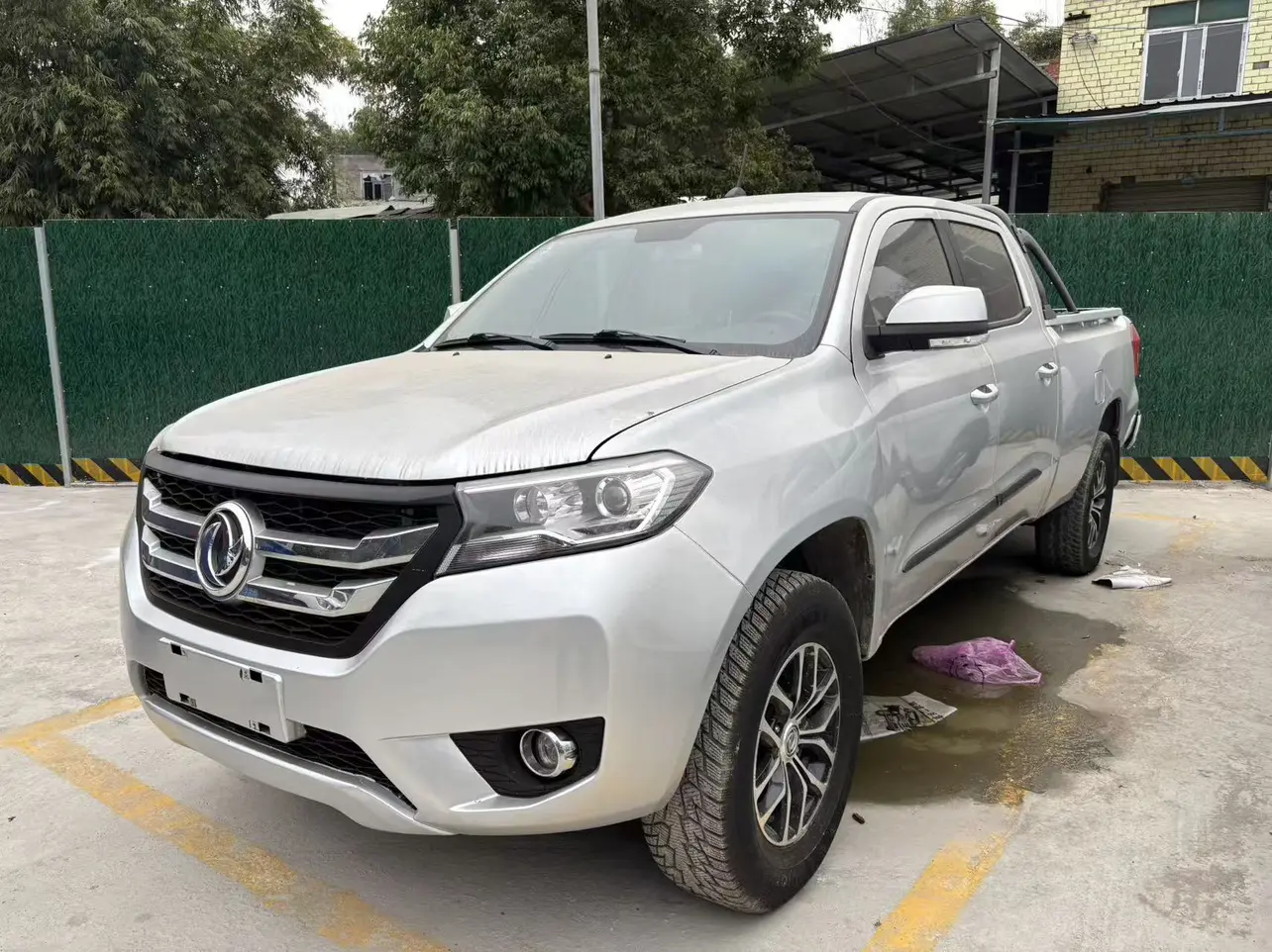 Dongfeng Yufeng P16  из Китая