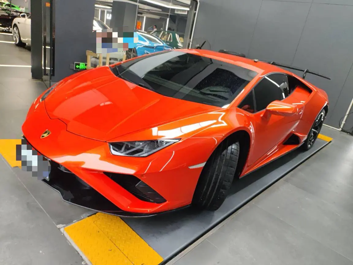 Lamborghini Huracán  из Китая