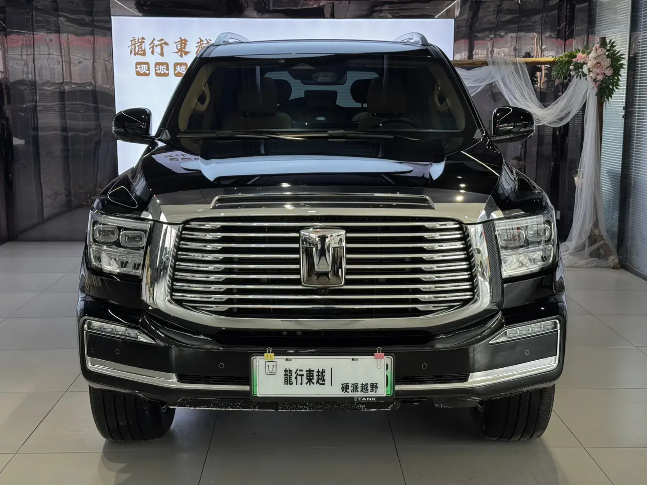 Tank 500 Hi4-T  из Китая