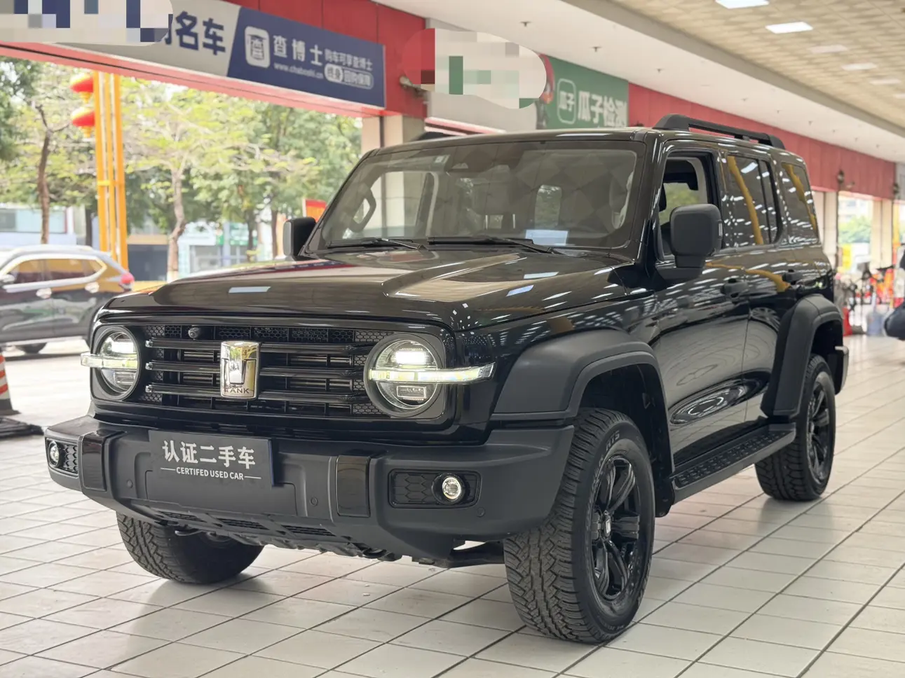 Tank 300  из Китая