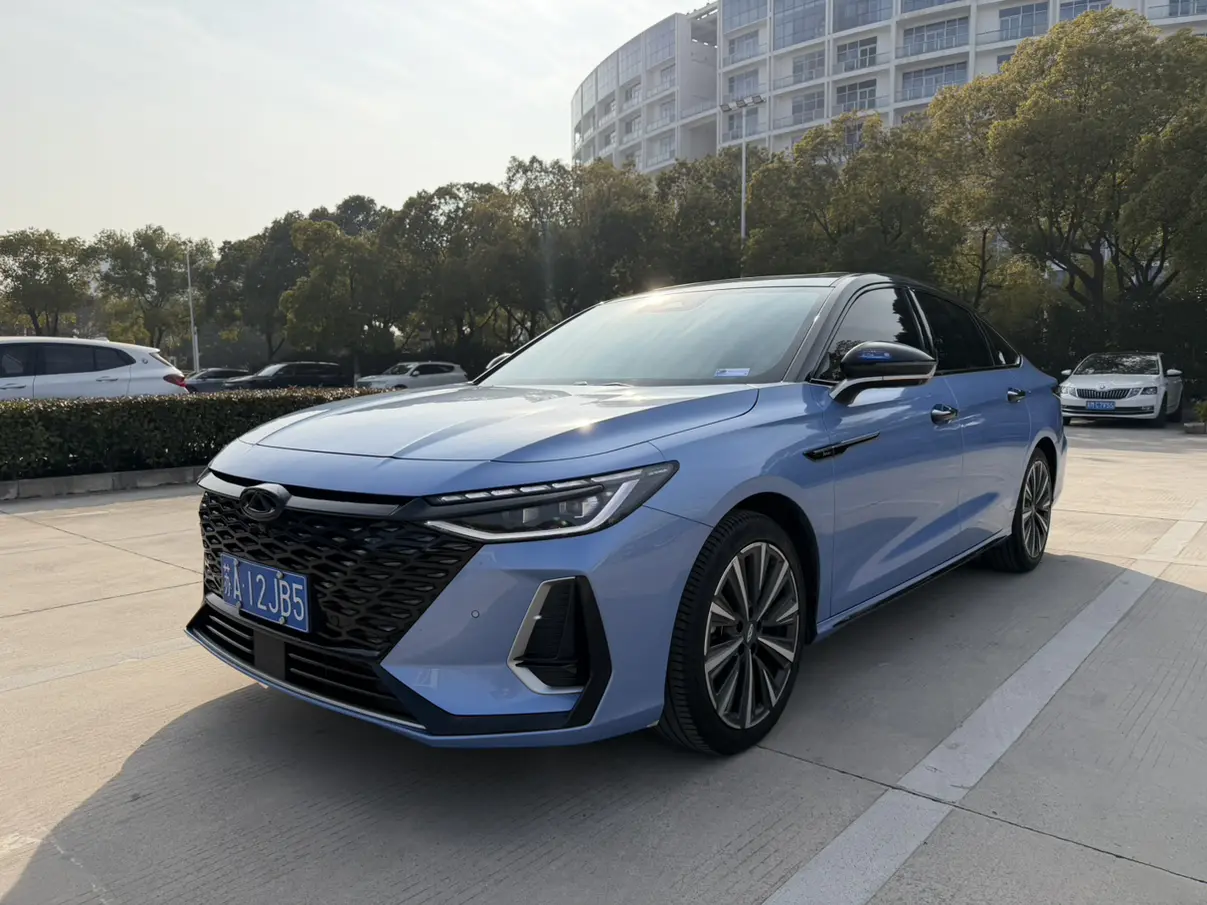 Chery Arrizo 8  из Китая