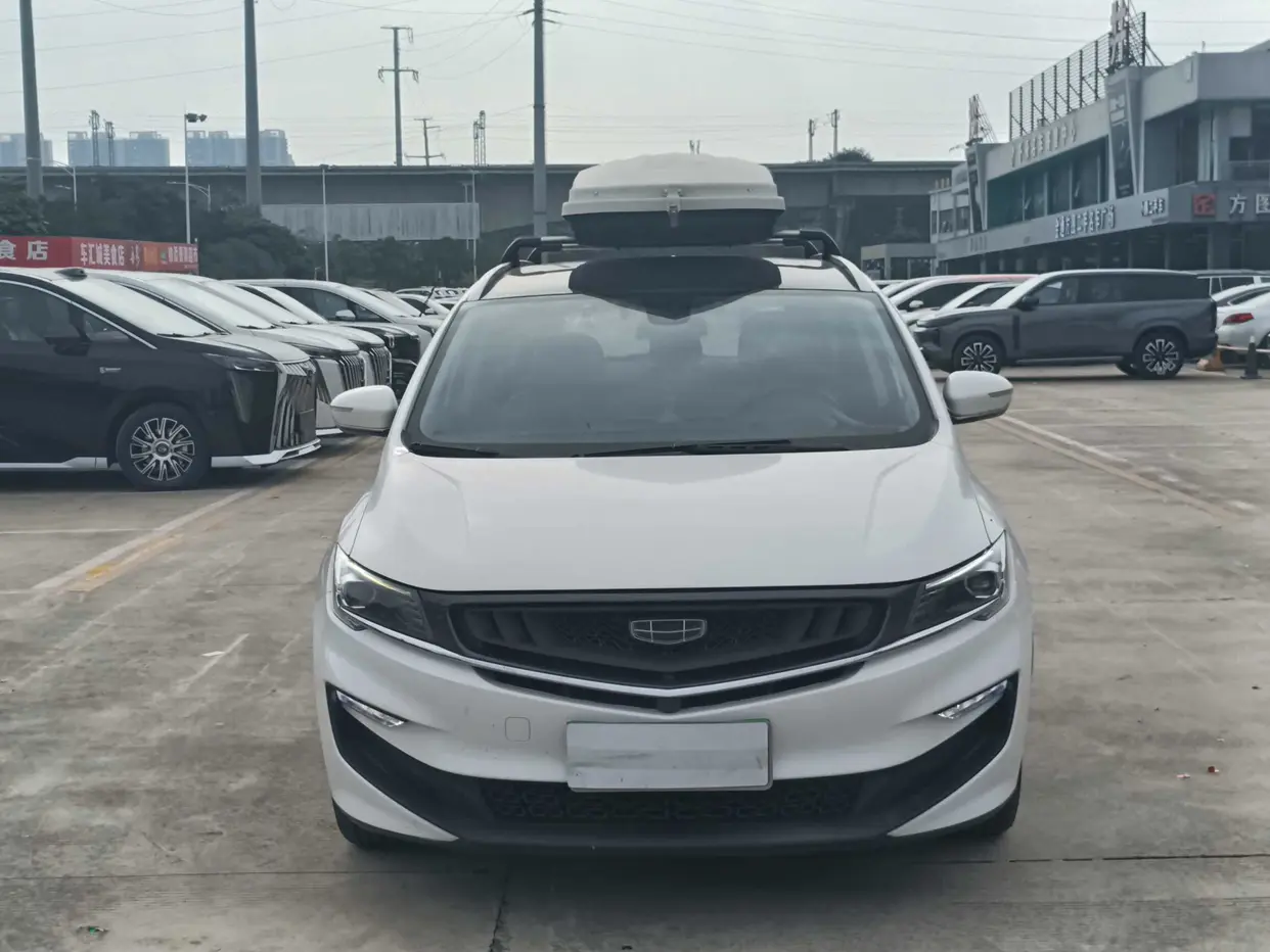 Geely Jiaji  из Китая