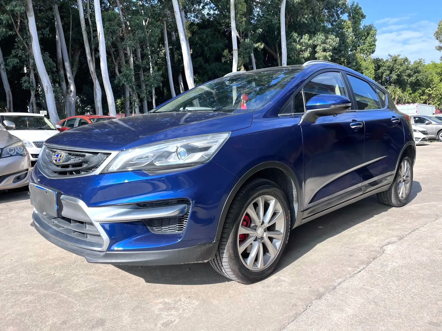 Geely Emgrand GS  из Китая