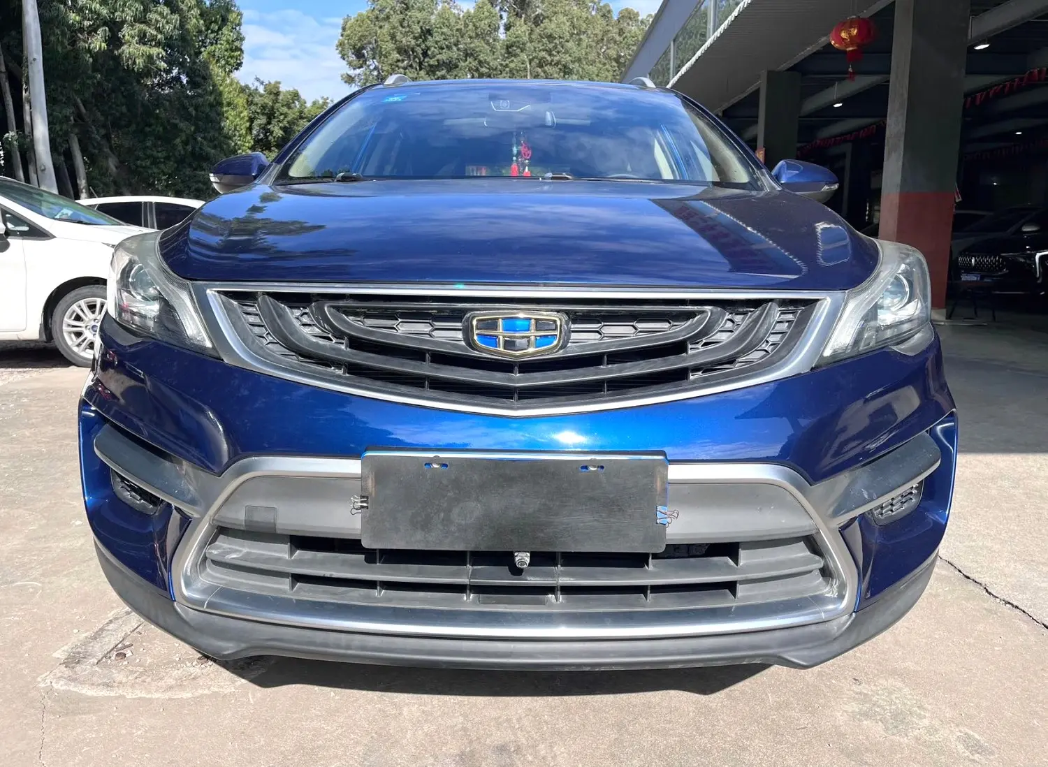 Geely Emgrand GS  из Китая