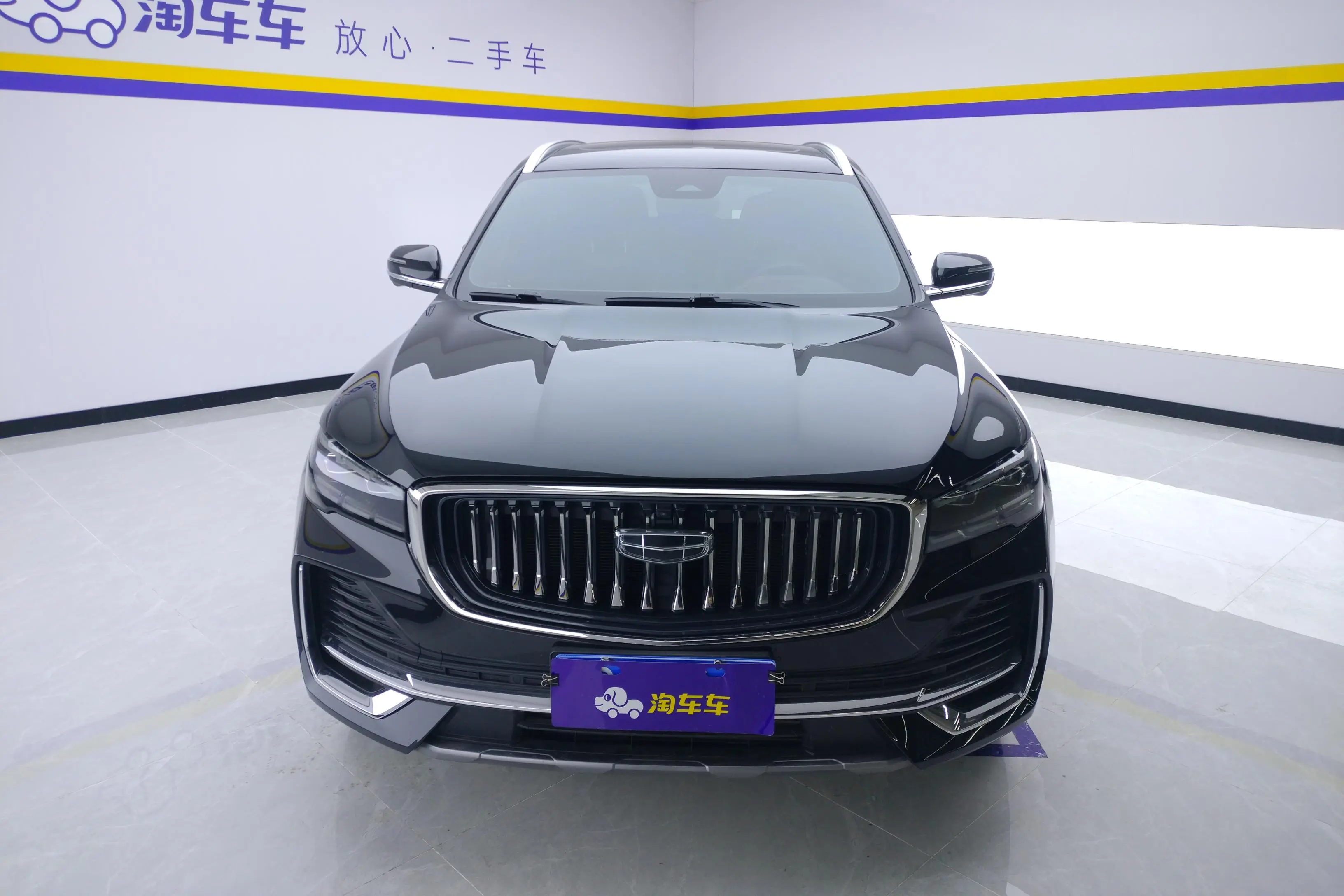 Geely Monjaro (Xingyue L)  из Китая